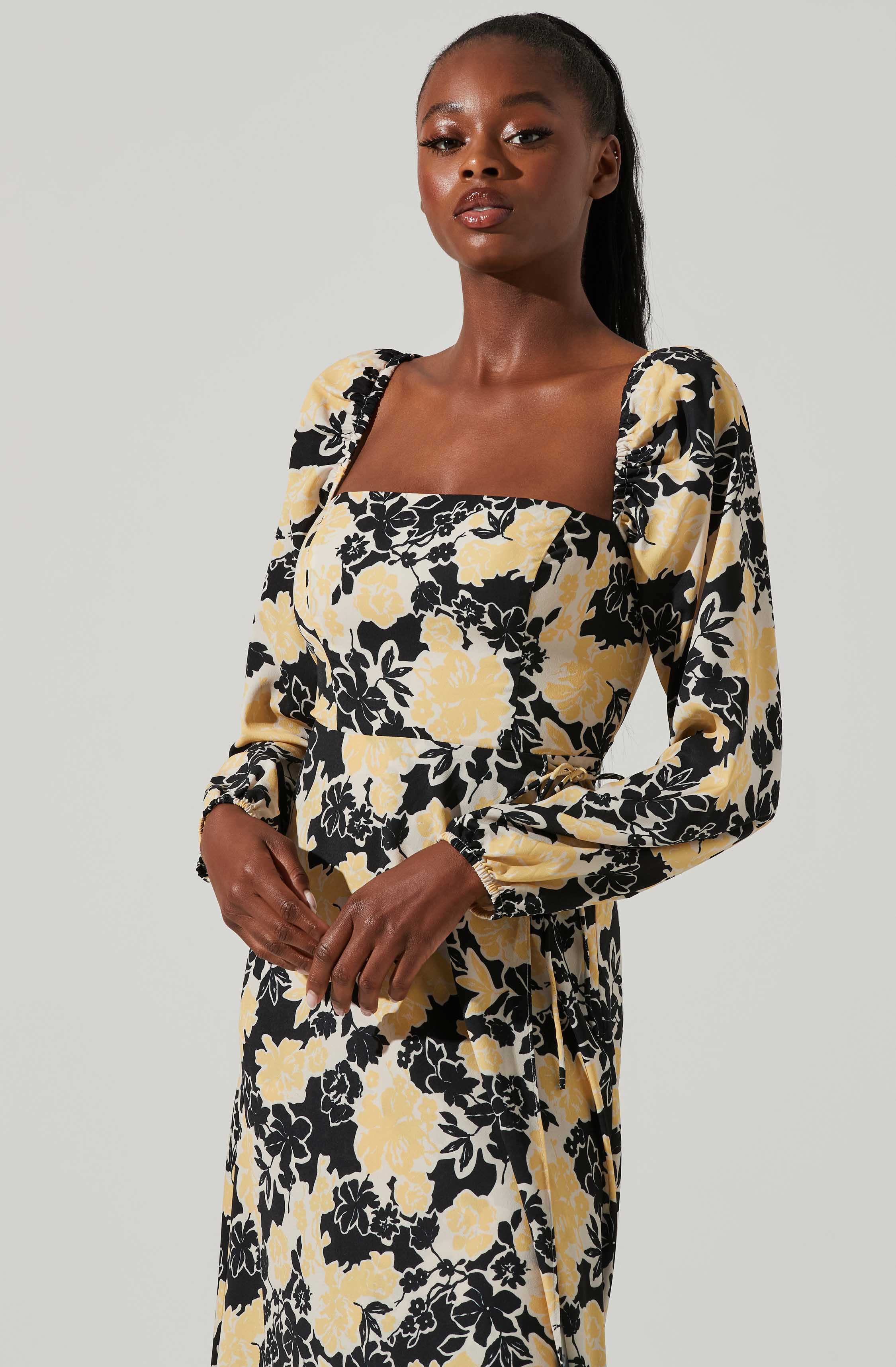 Hayden Floral Square Neck Tie Waist Midi Dress-Aljck