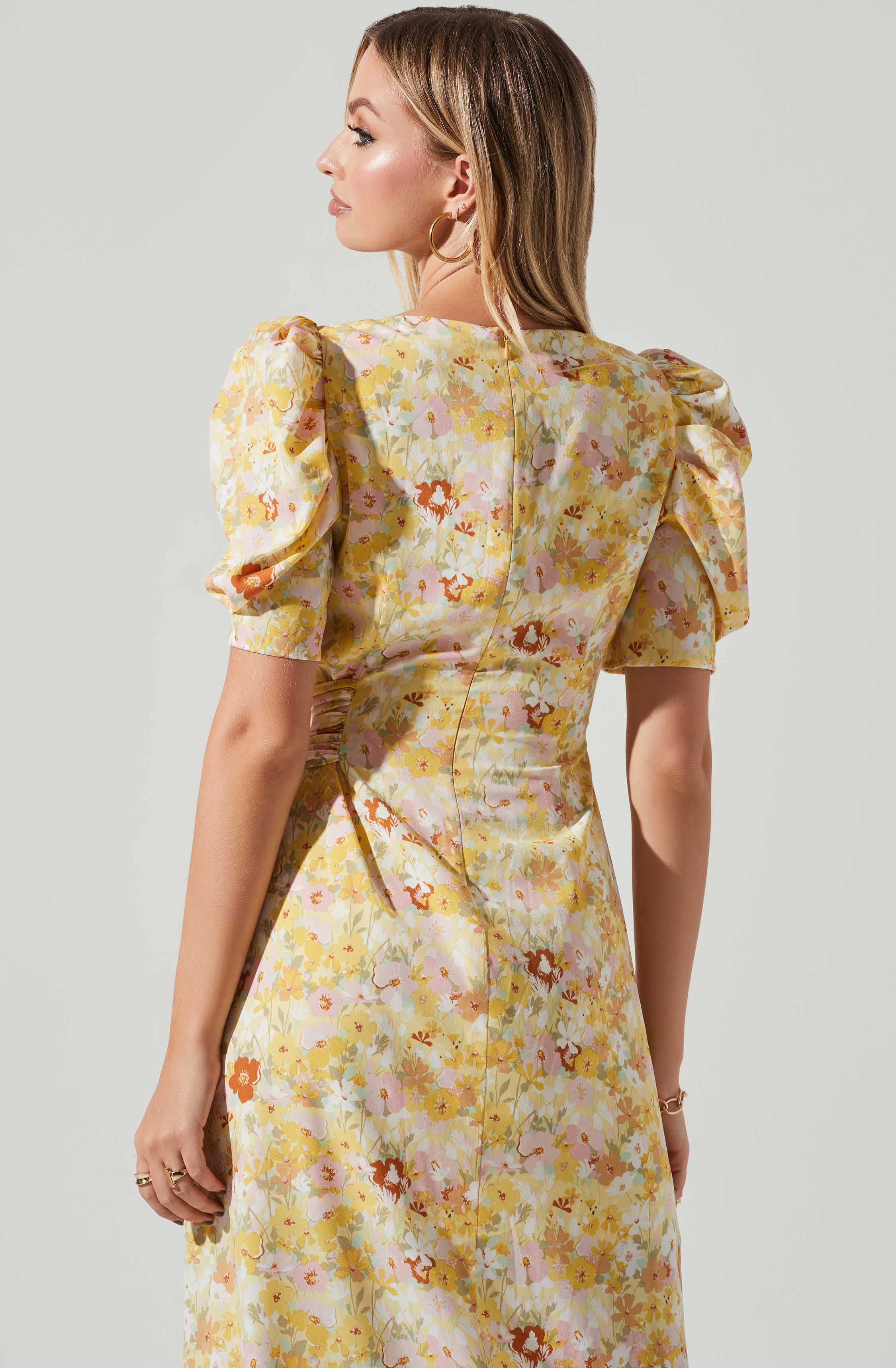 Martina Floral Ruched Midi Dress-Aljck