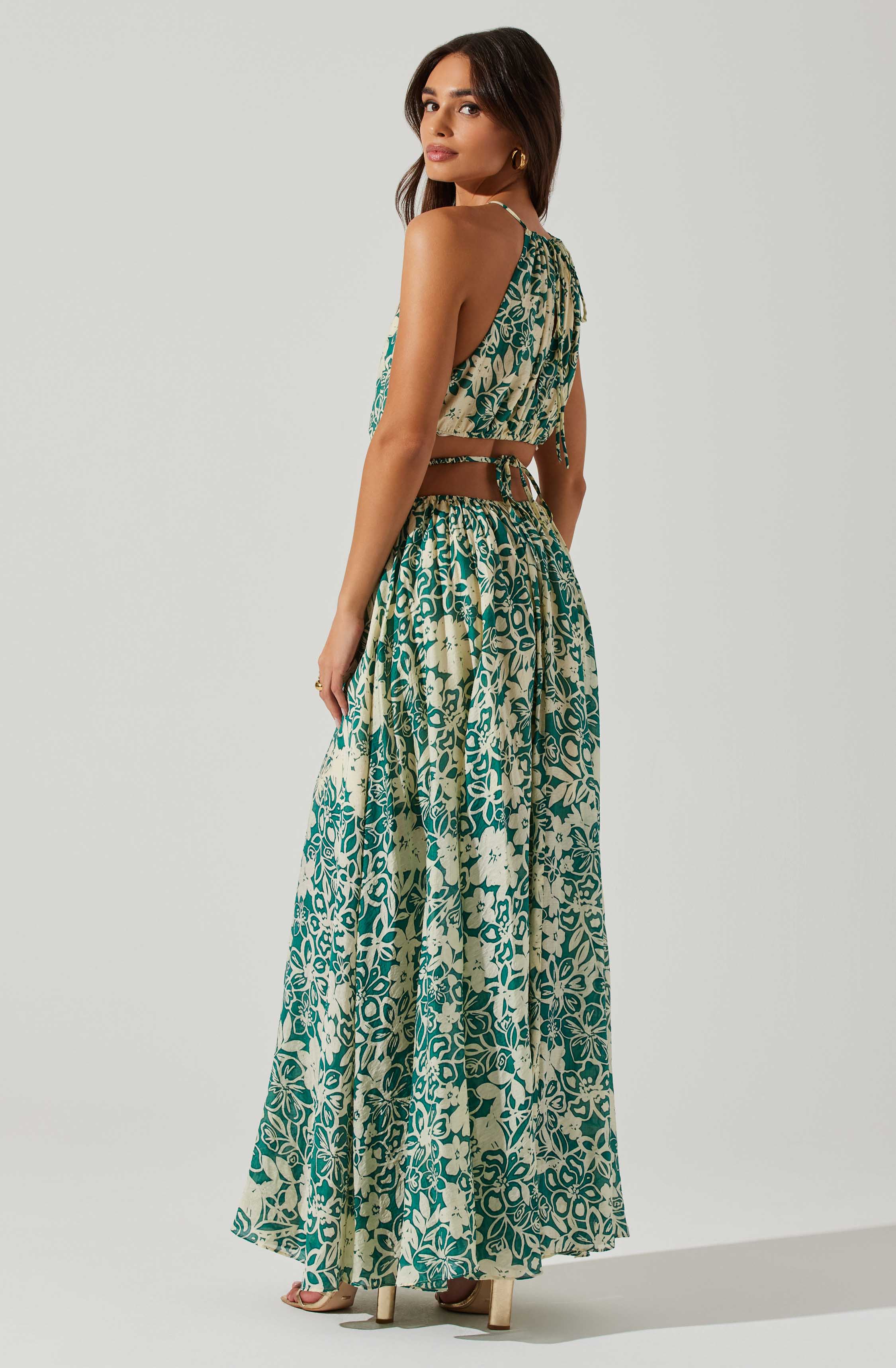 Sivana Halter Neck Floral Maxi Dress-Aljck