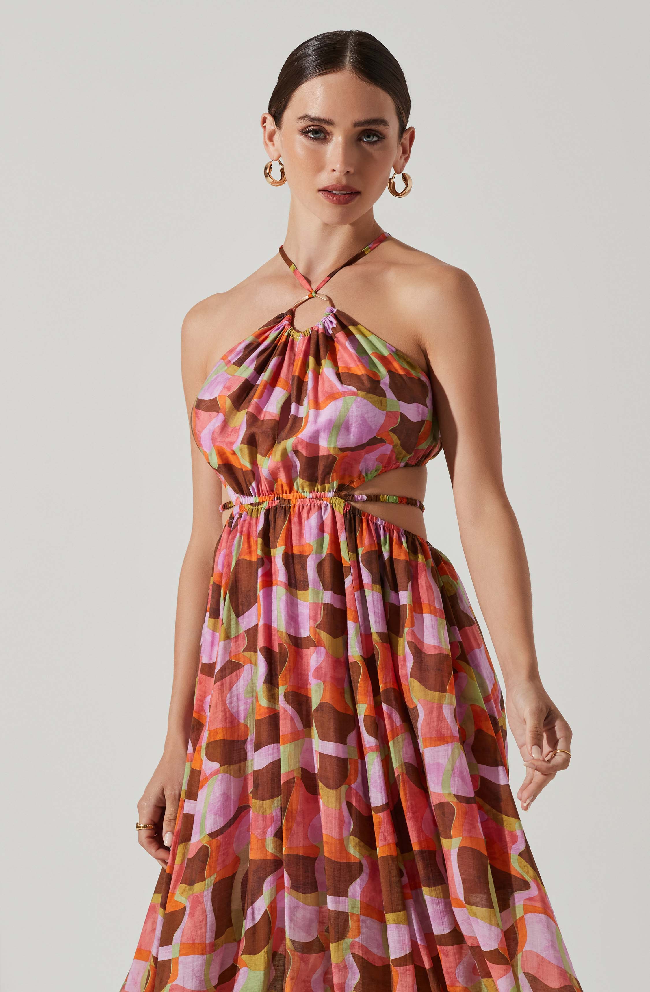 Sivana Halter Neck Geo Print Maxi Dress-Aljck