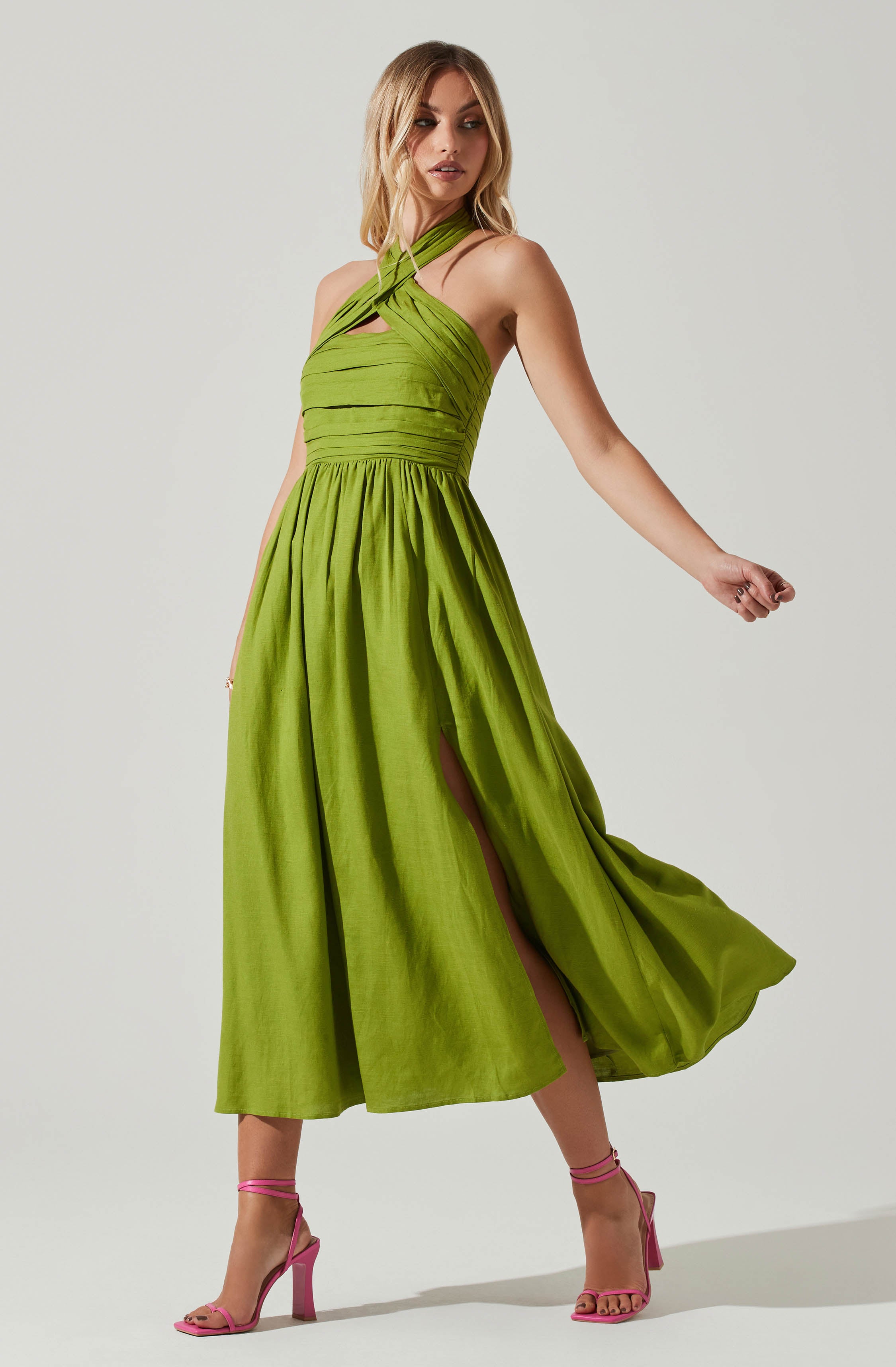 Zaria Pleated Halter Midi Dress-Aljck