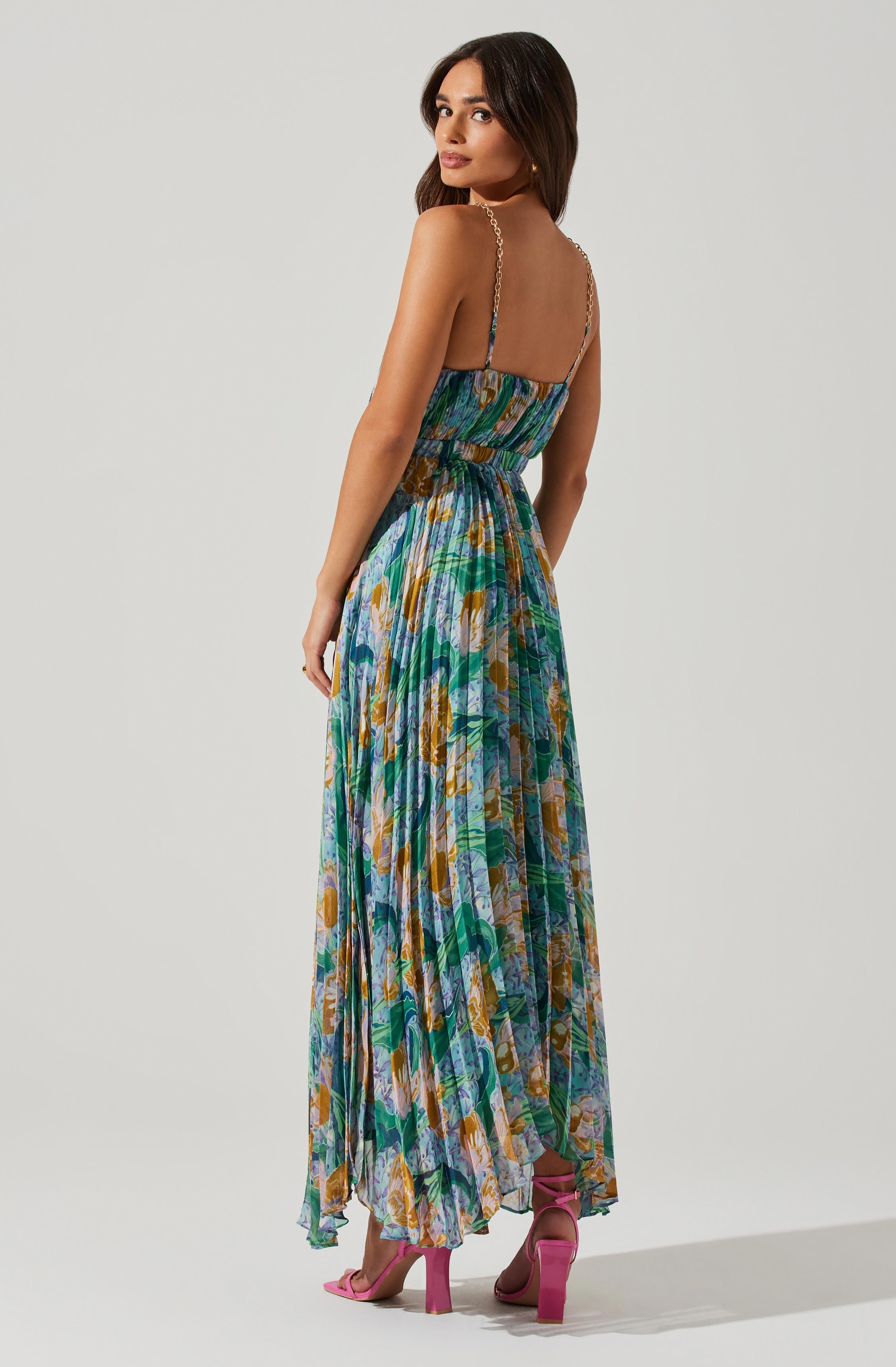 Loralee Pleated Floral Maxi Dress-Aljck