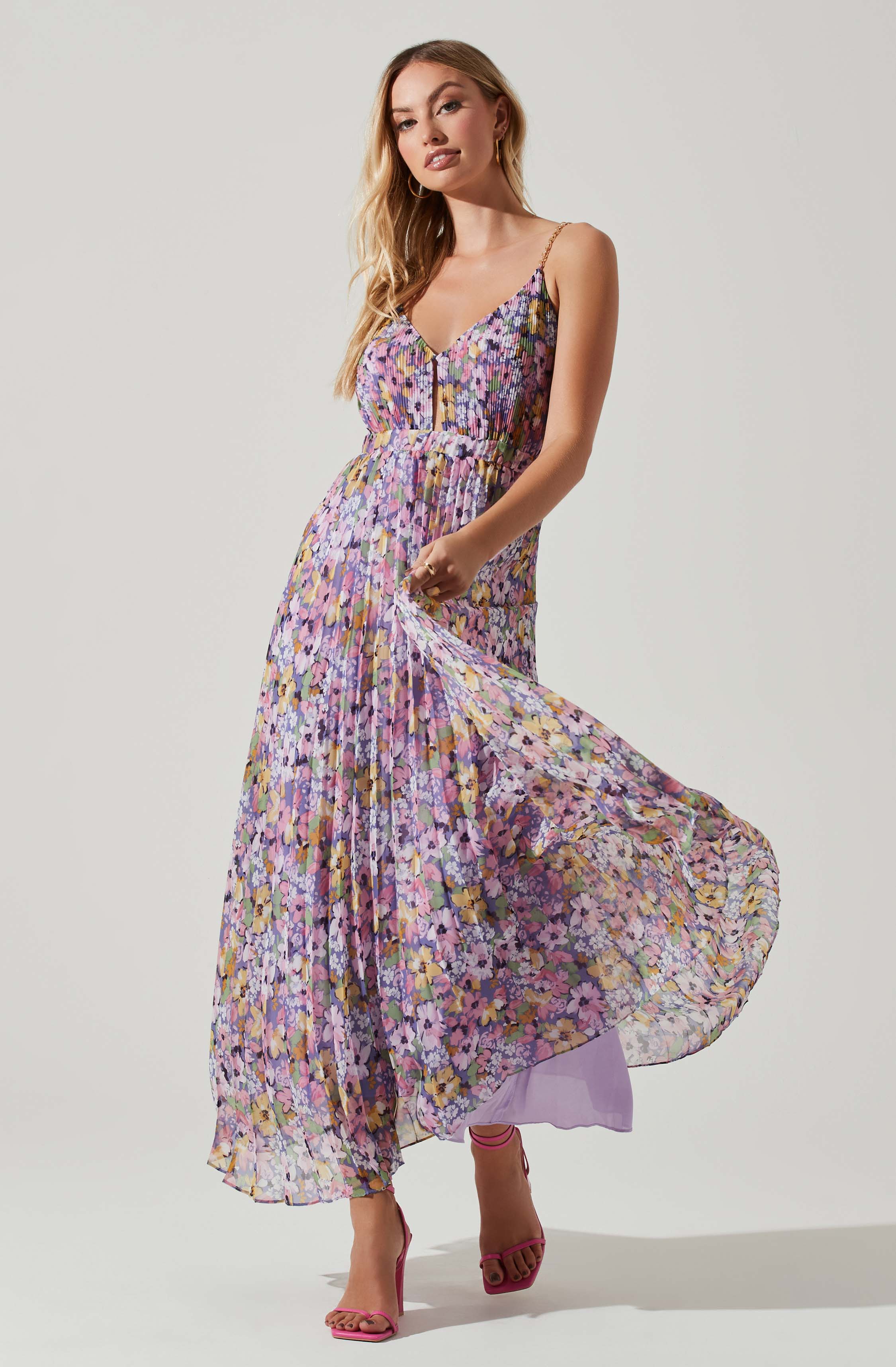 Loralee Pleated Floral Maxi Dress-Aljck