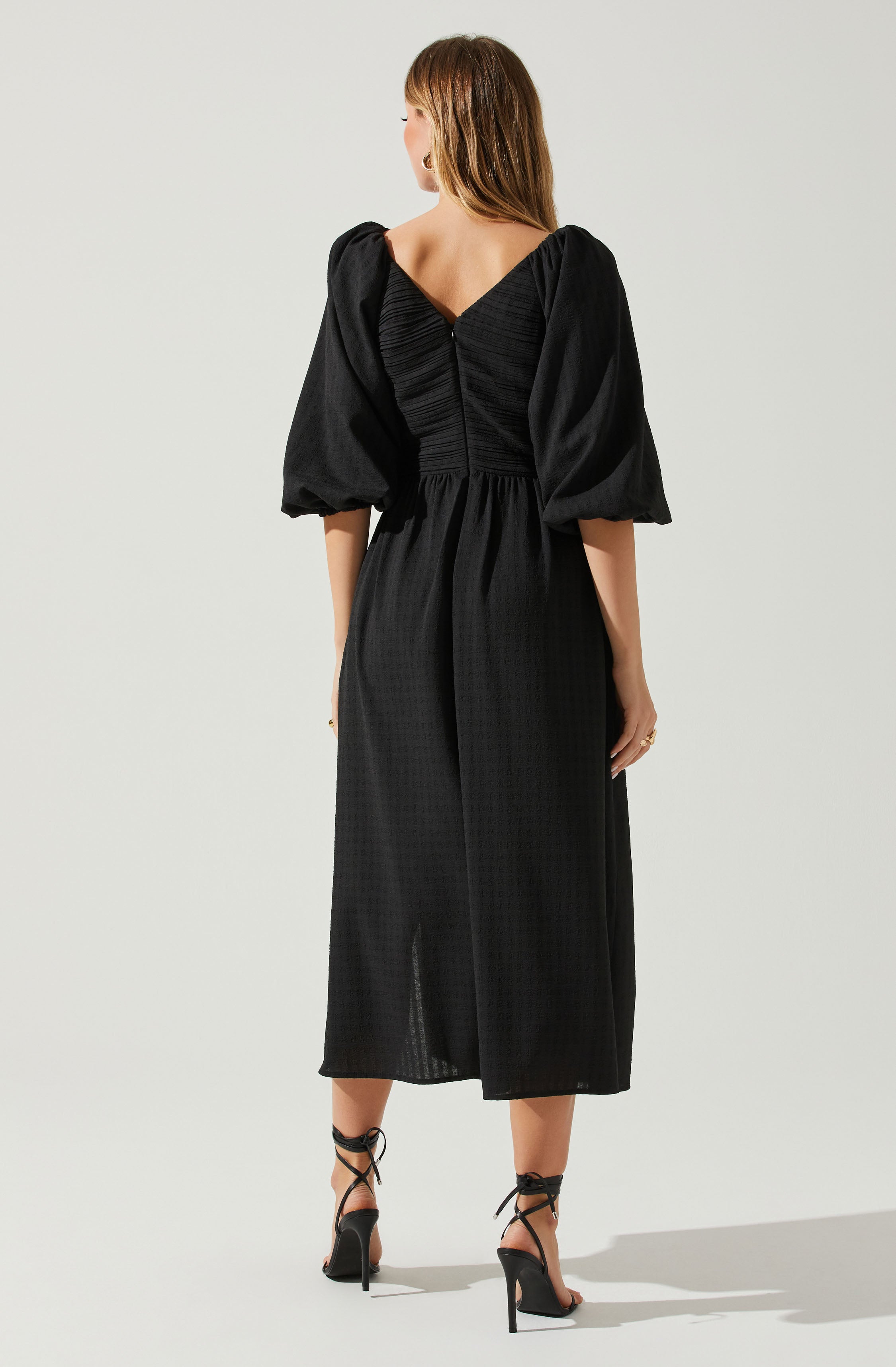 Juniper Half Sleeve Textured Midi Dress-Aljck