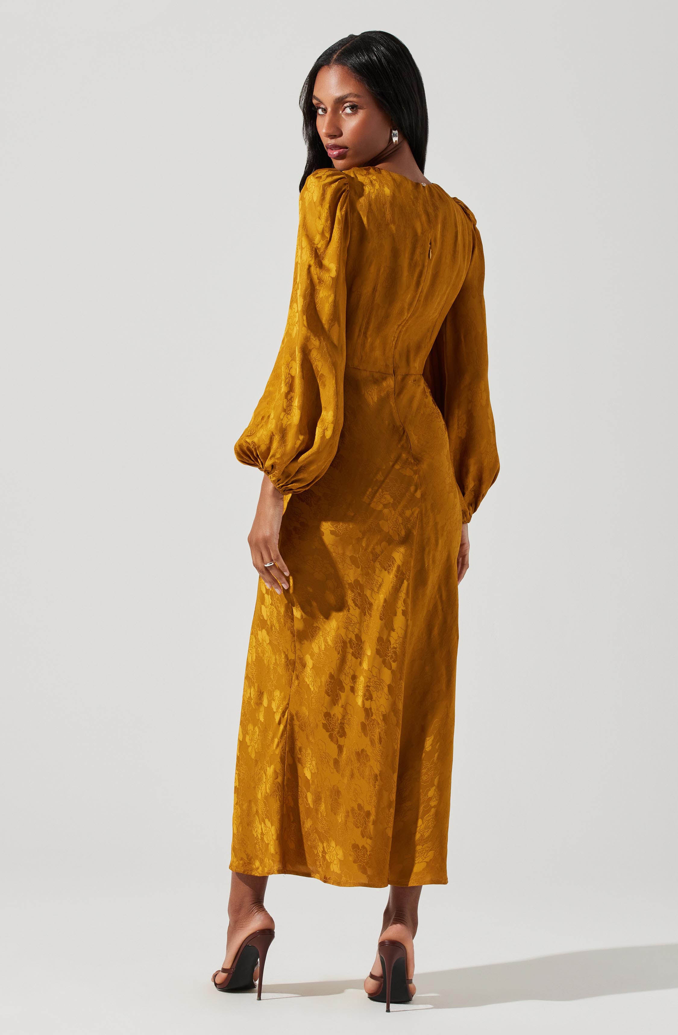 Suzy Floral Cutout Long Sleeve Midi Dress-Aljck