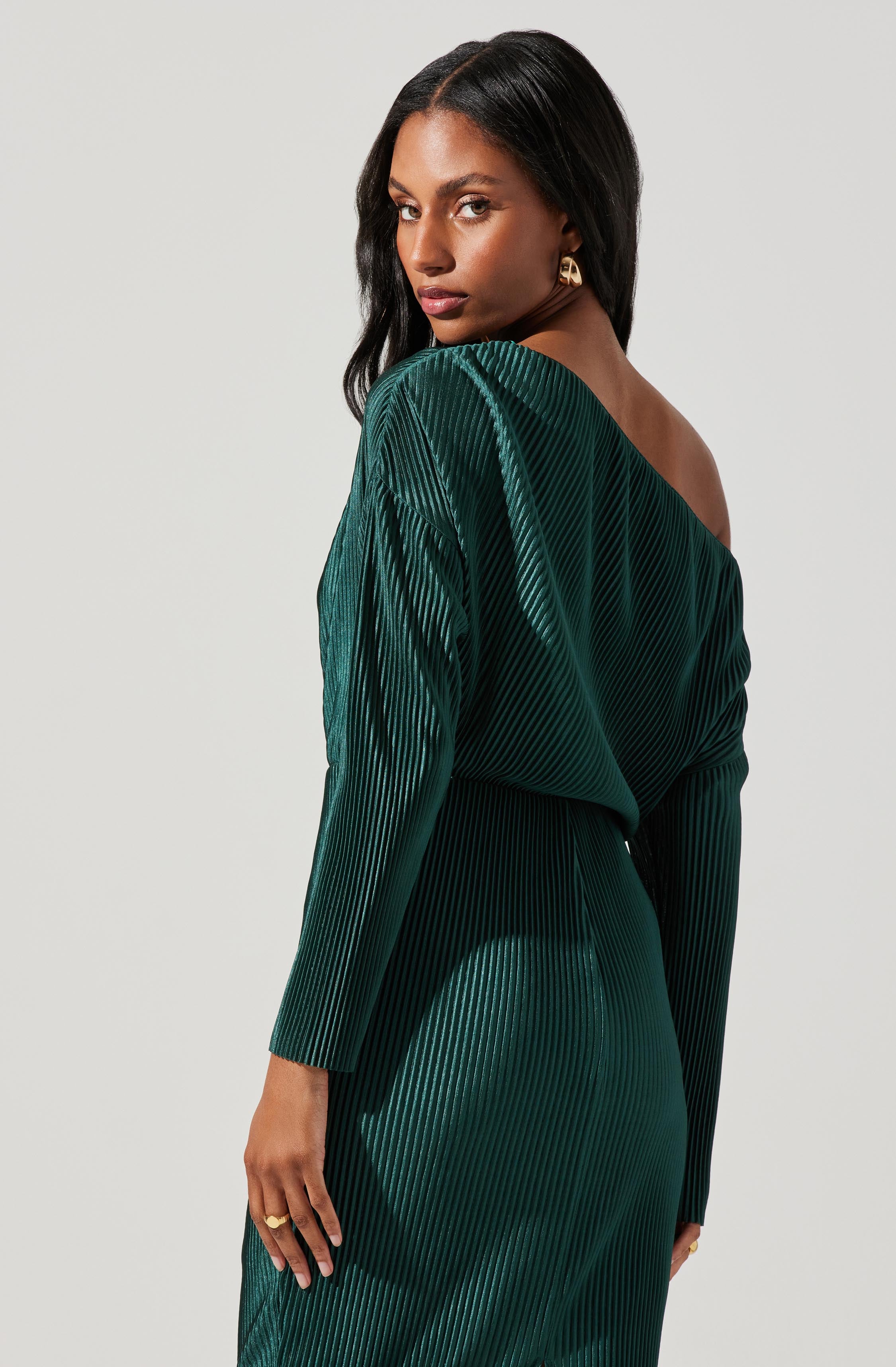 Azenia Plisse Off Shoulder Long Sleeve Midi Dress-Aljck