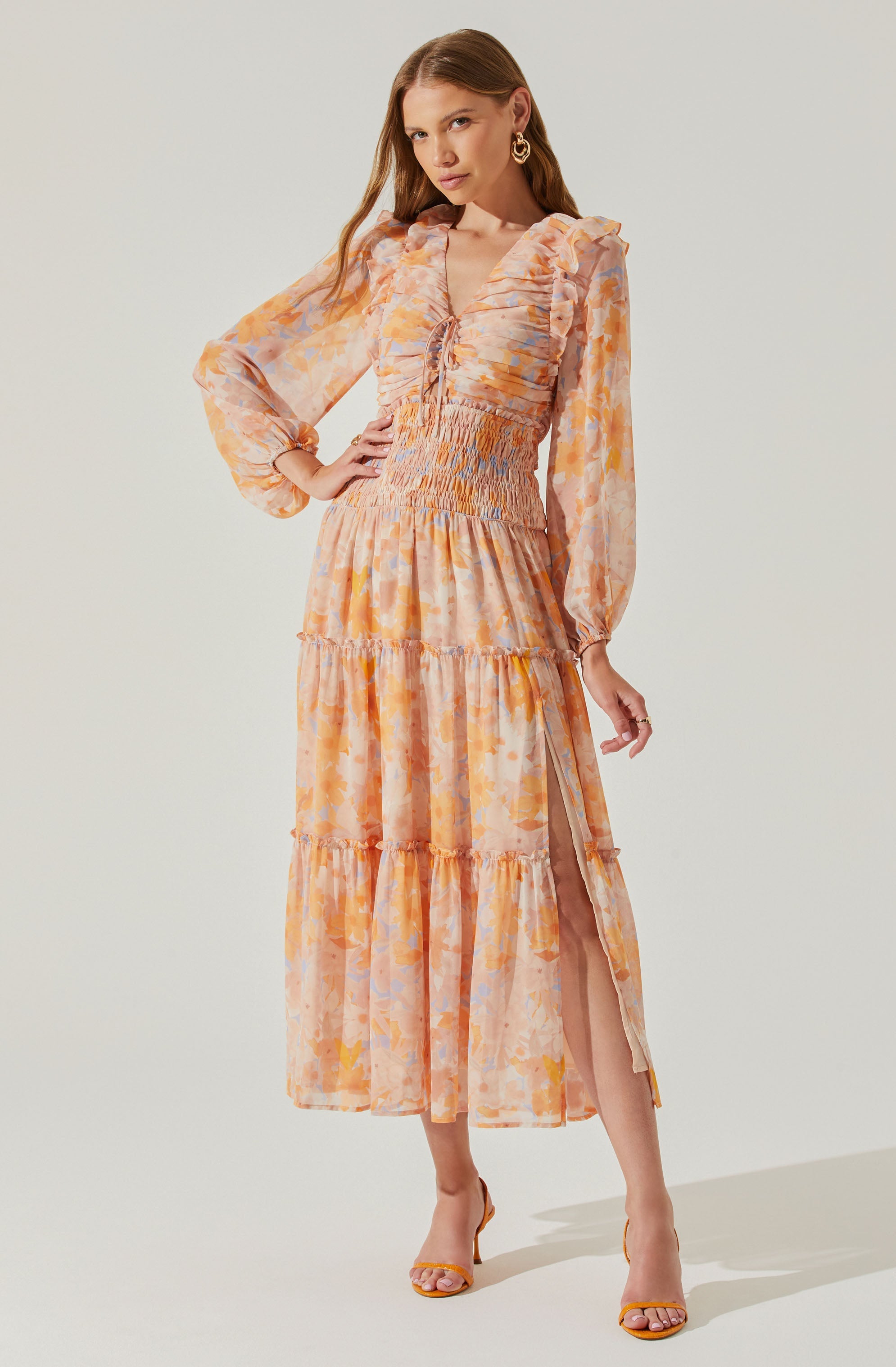 Eloraina Floral Tiered Long Sleeve Midi Dess-Aljck