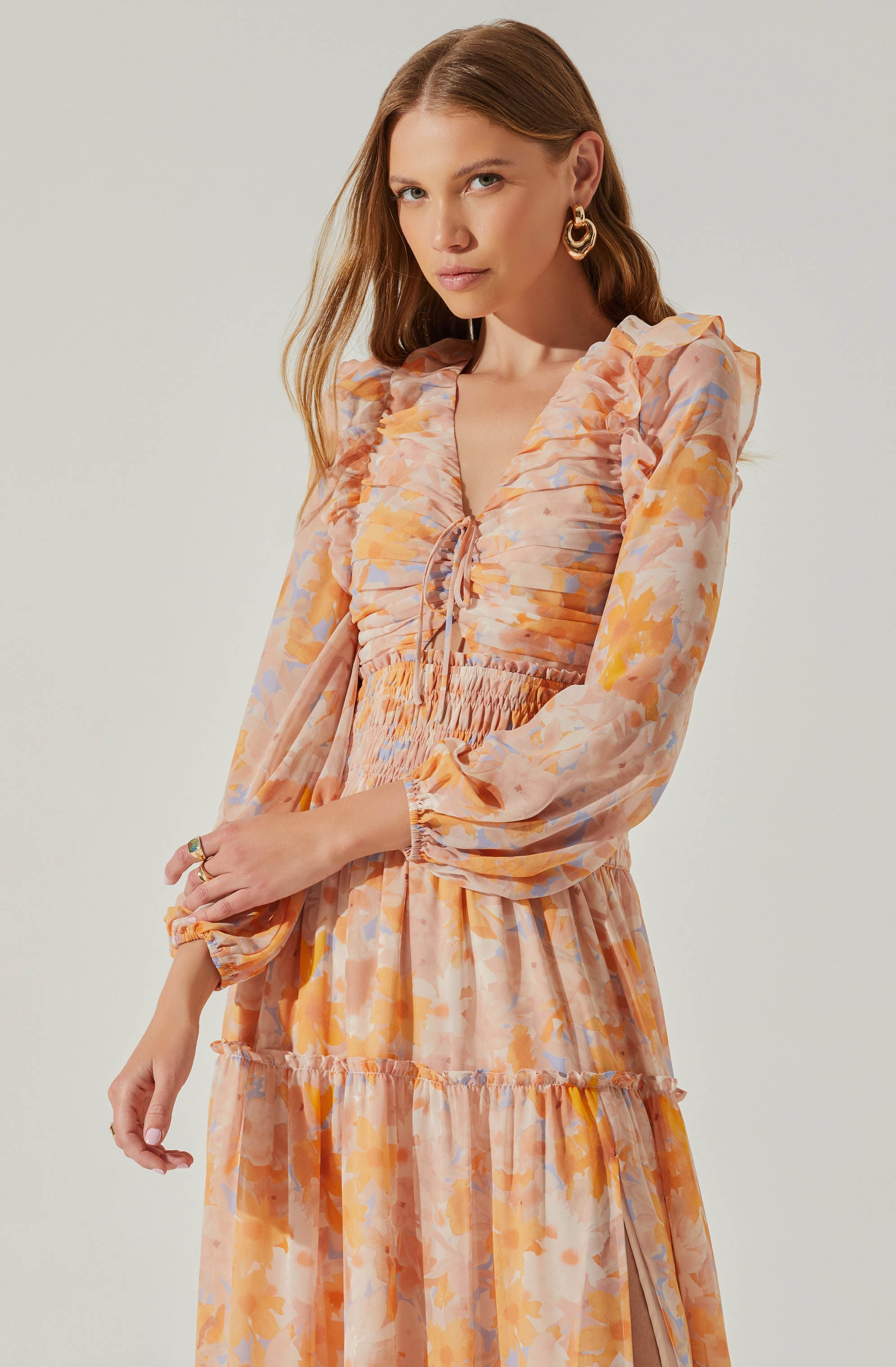 Eloraina Floral Tiered Long Sleeve Midi Dess-Aljck