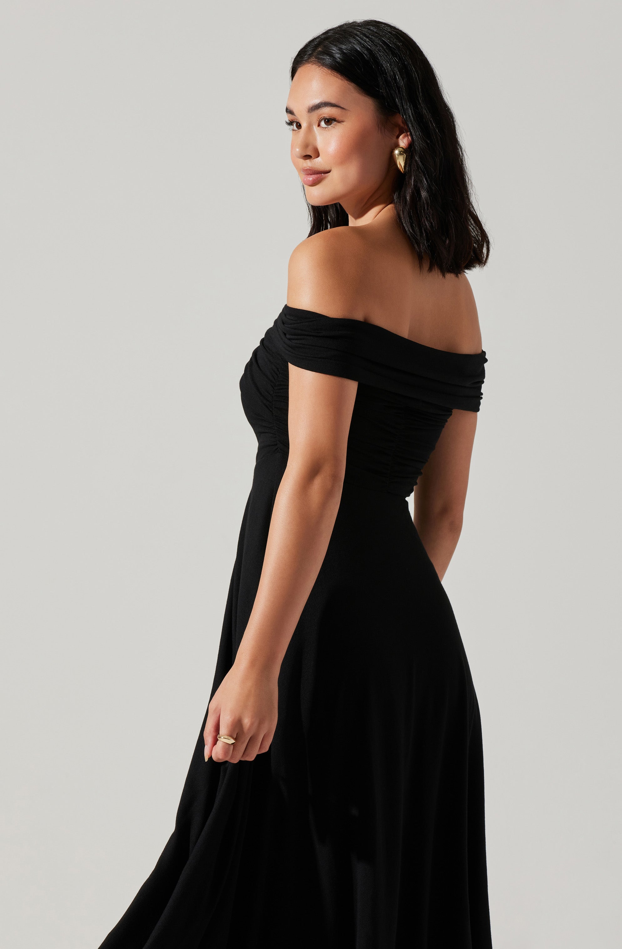 Balto Off Shoulder Midi Dress-Aljck