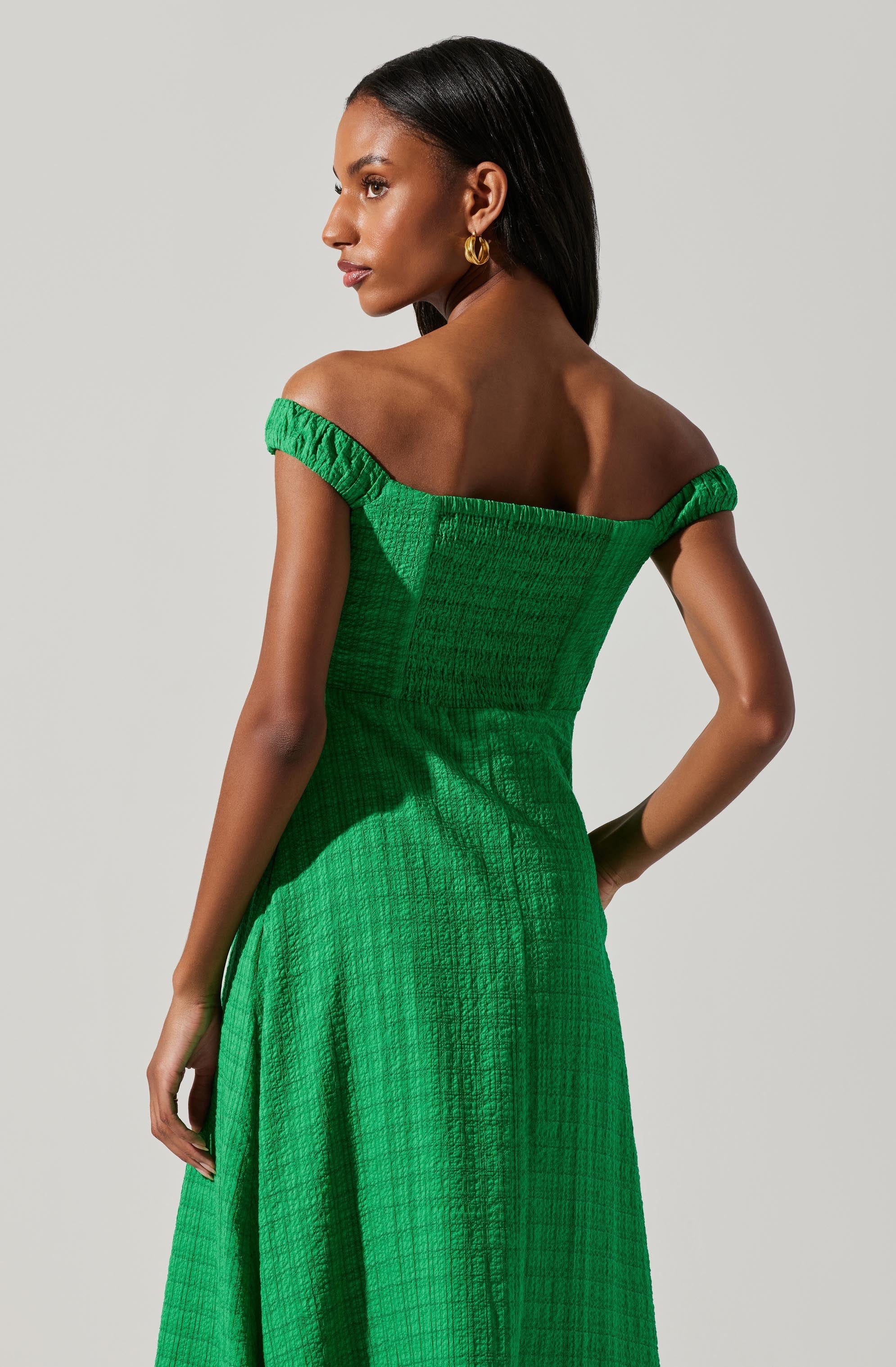 Harlyn Off Shoulder Midi Dress-Aljck
