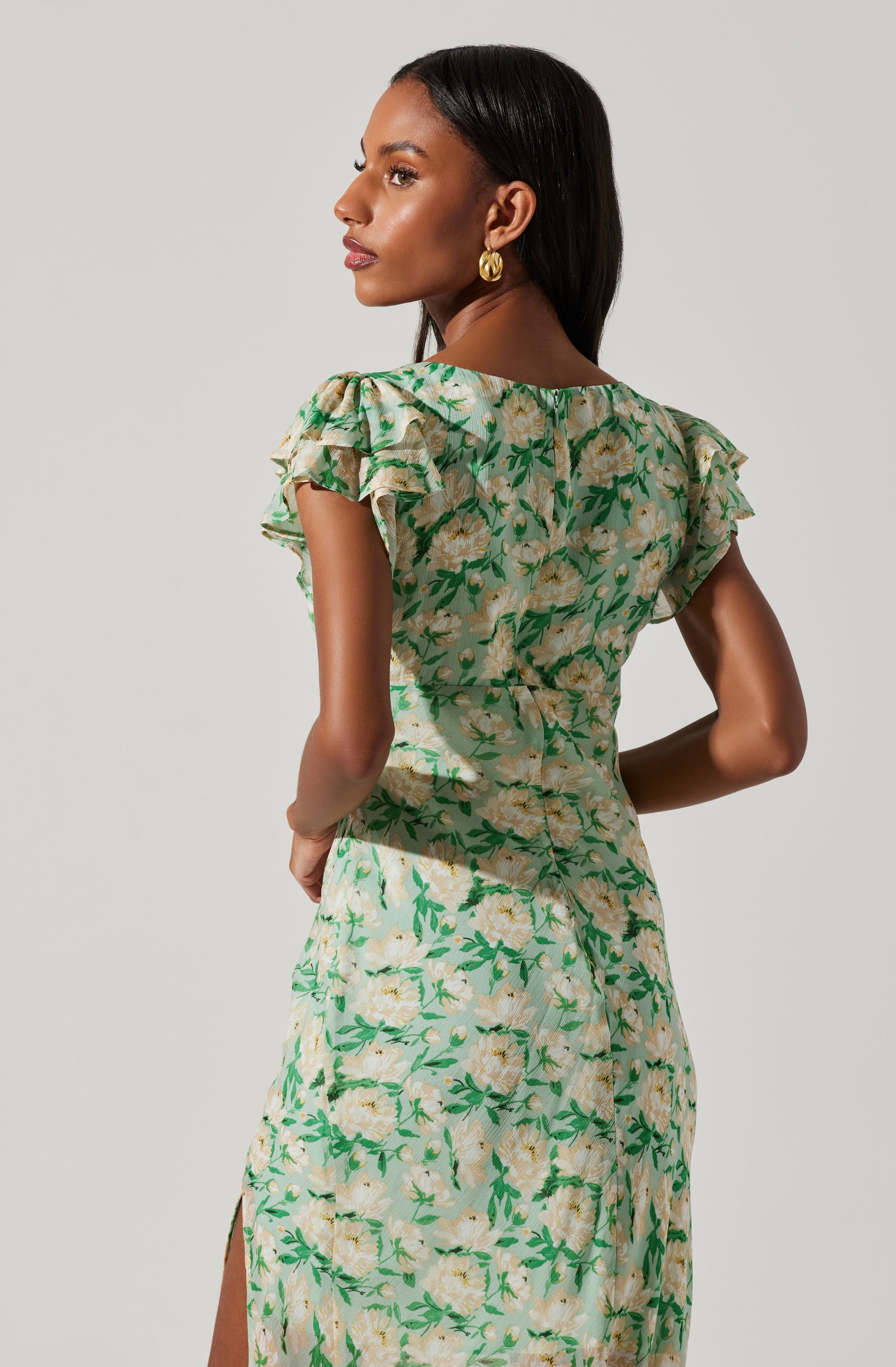 Maisy Floral Flutter Sleeve Midi Dress-Aljck