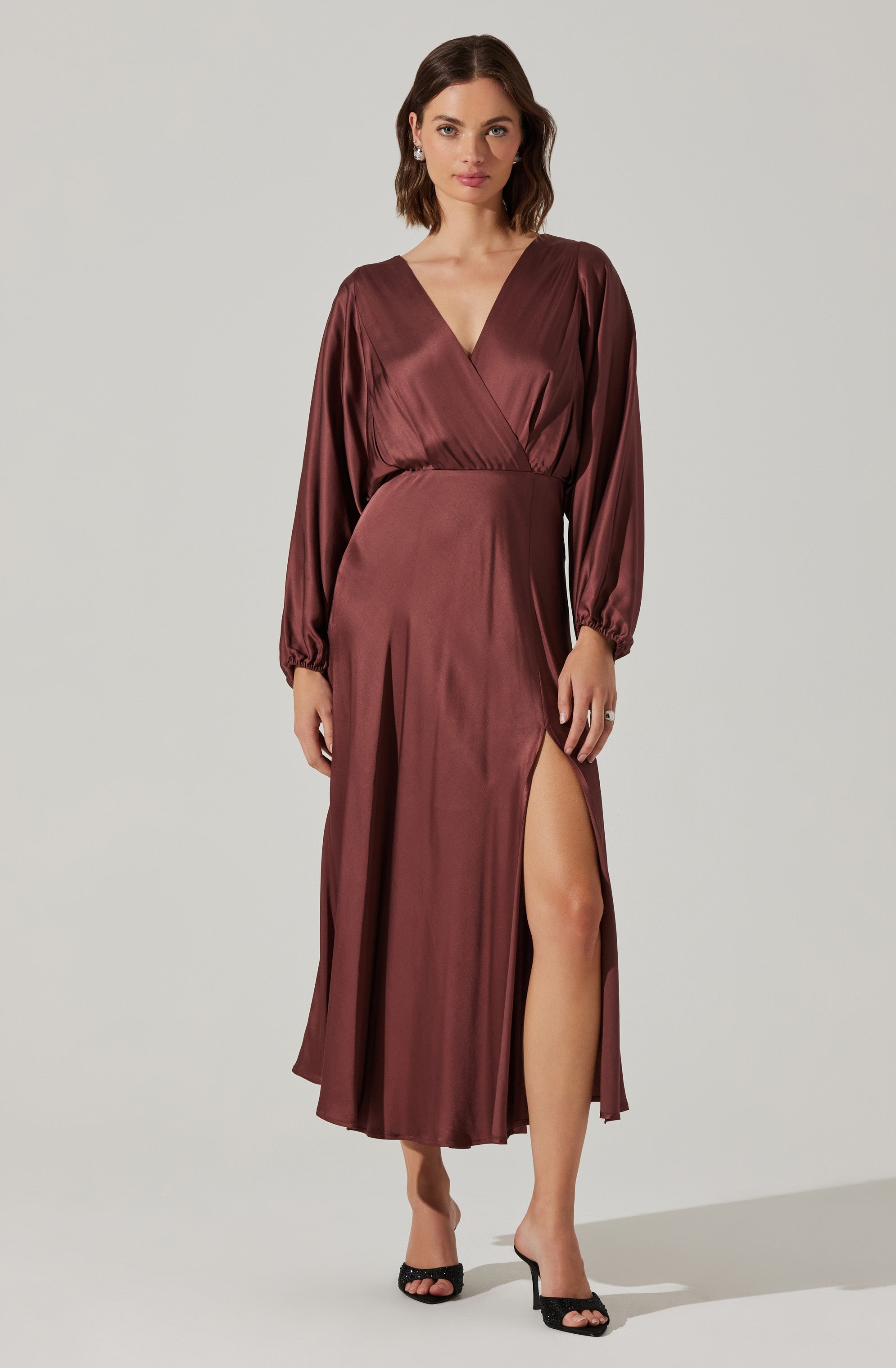 Kimiko V-Neck Midi Dress-Aljck