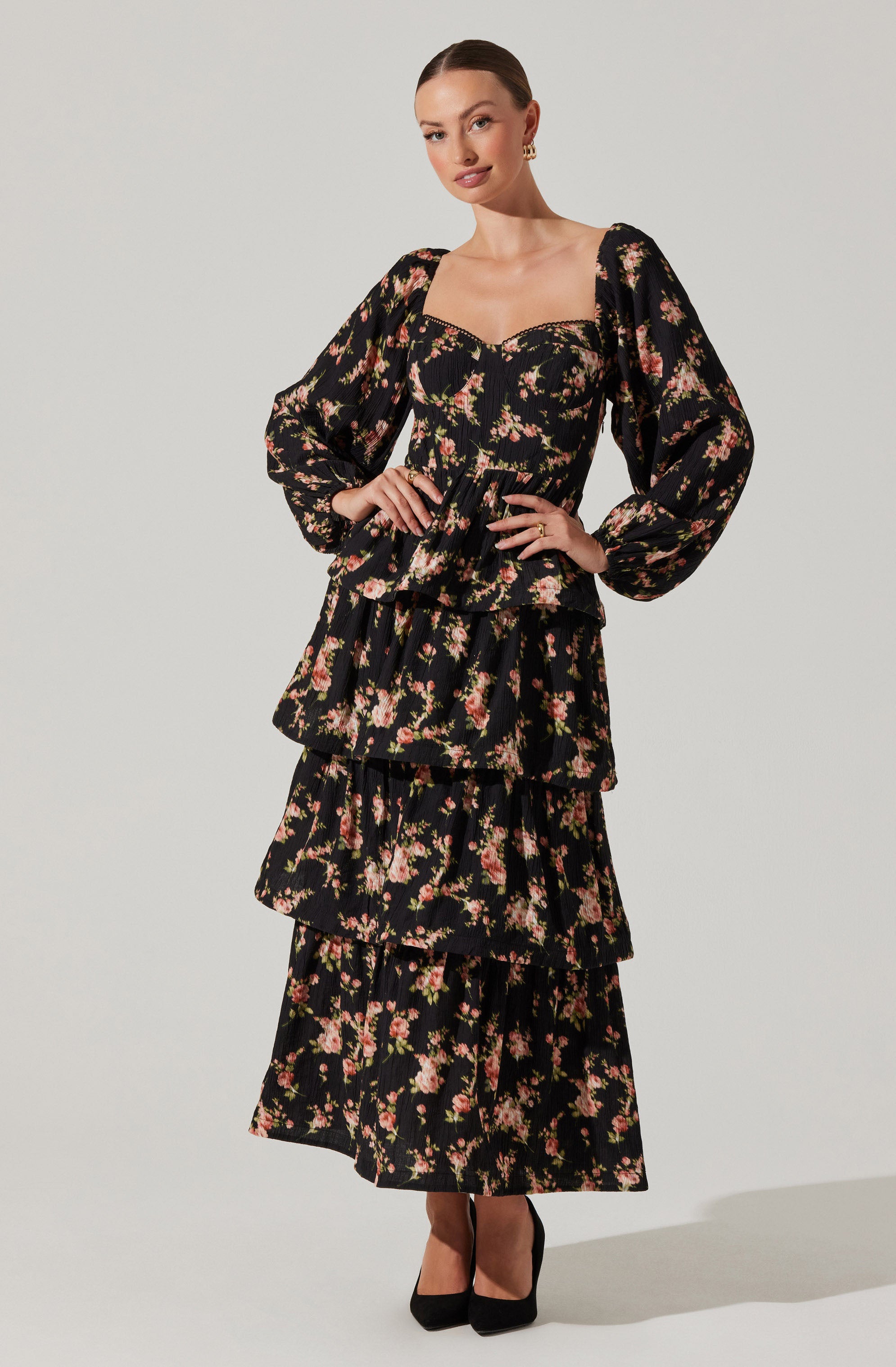 Aumie Tiered Floral Maxi Dress-Aljck