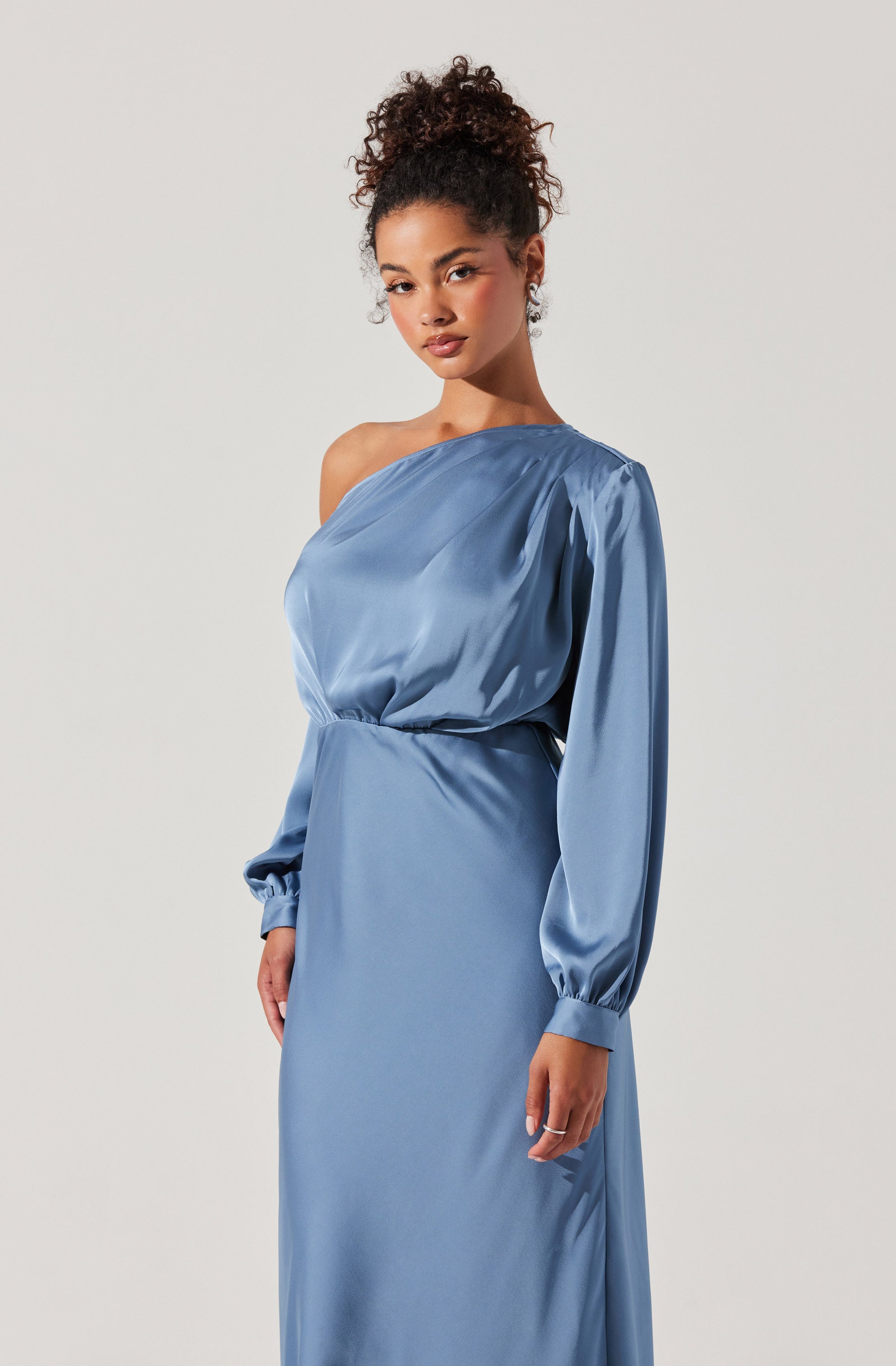 Elwood Satin Off Shoulder Dress-Aljck
