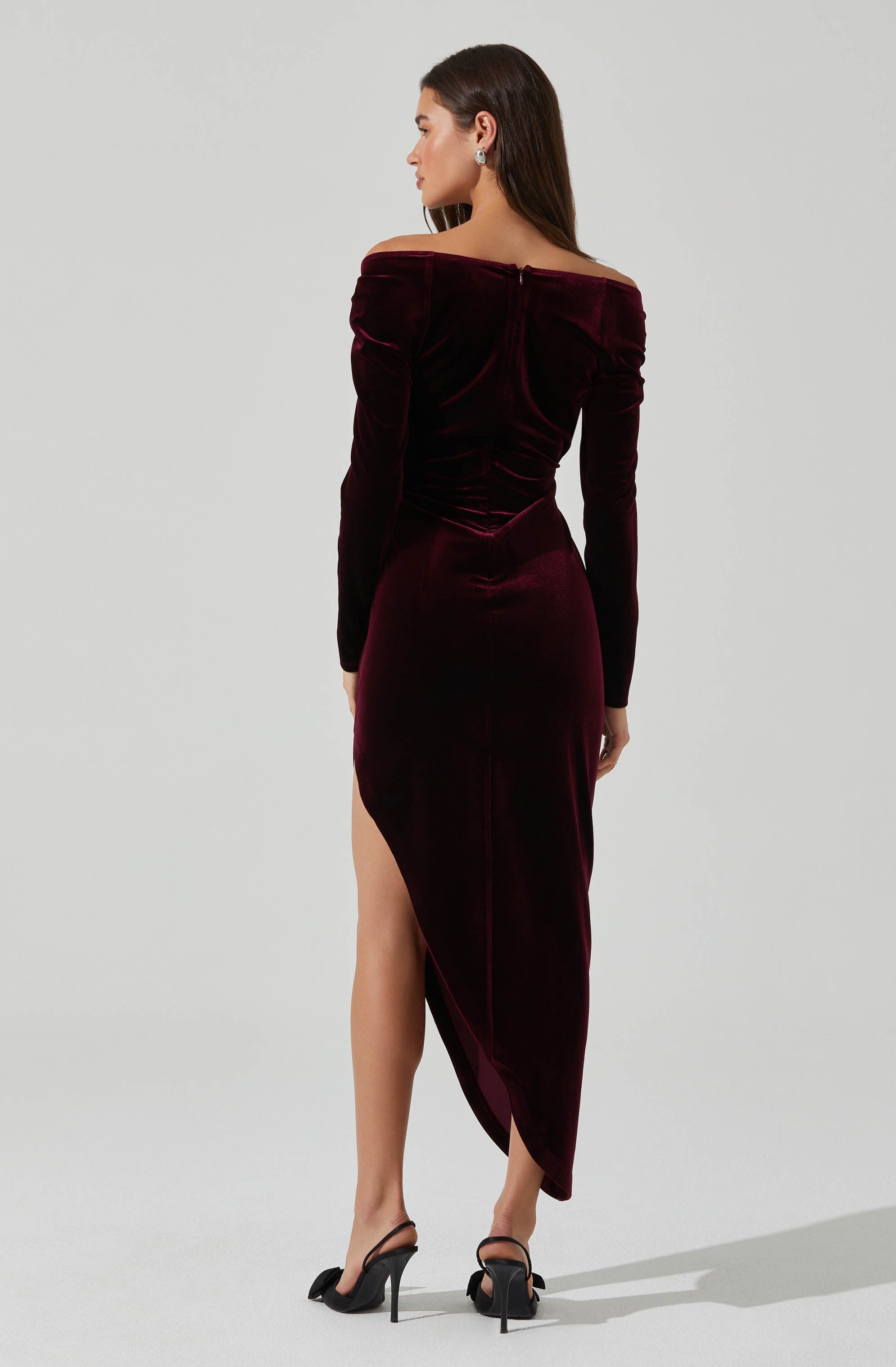 Sirica Velvet Off Shoulder Dress-Aljck