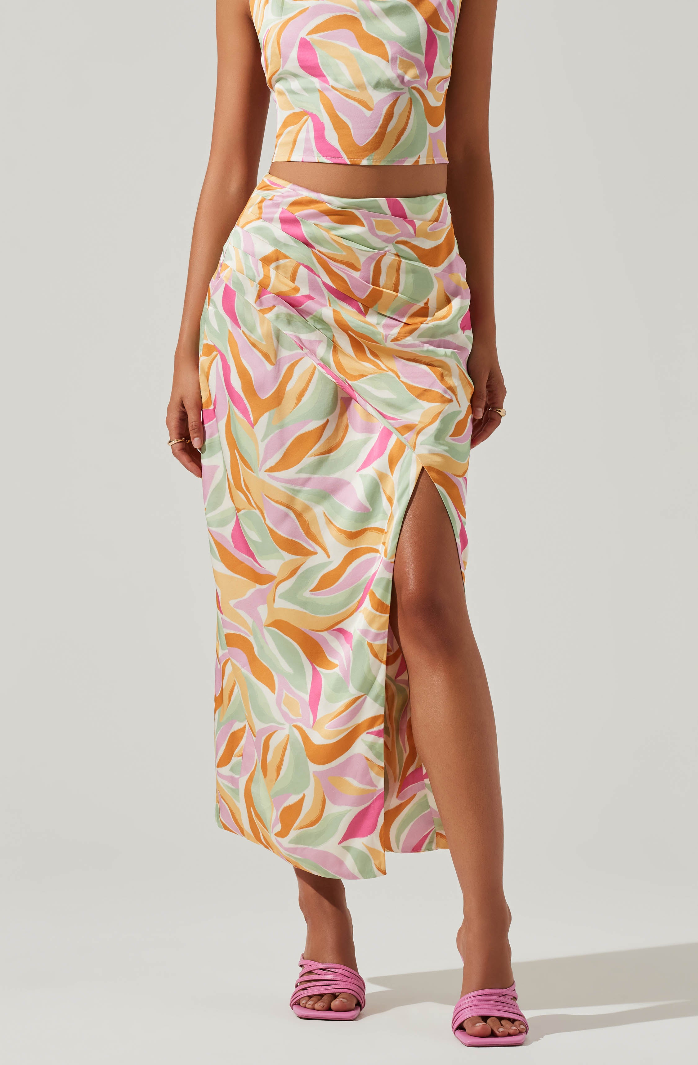 Loretta Abstract Print Midi Skirt-Aljck