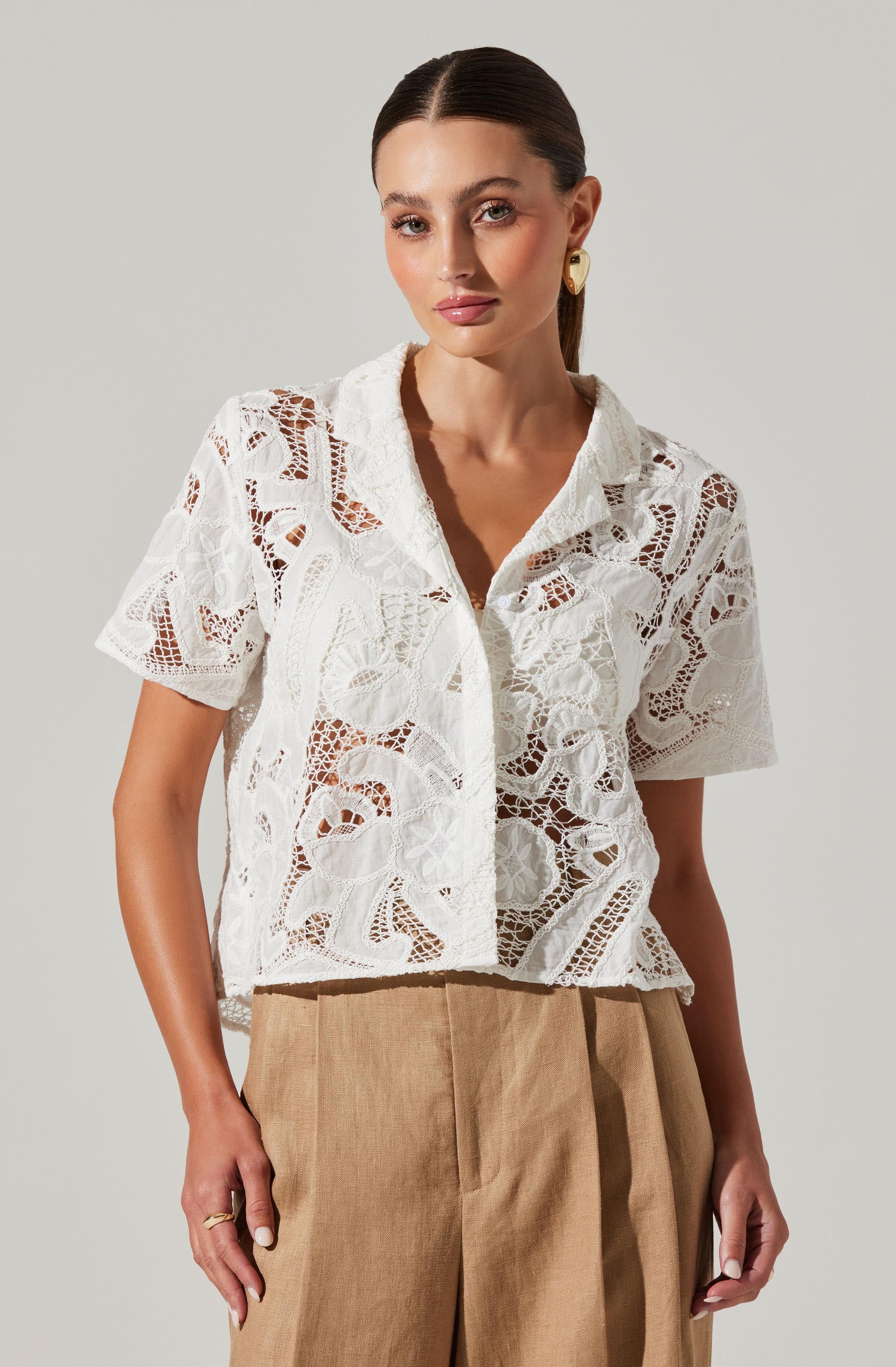 Tourist Lace Short Sleeve Top-Aljck
