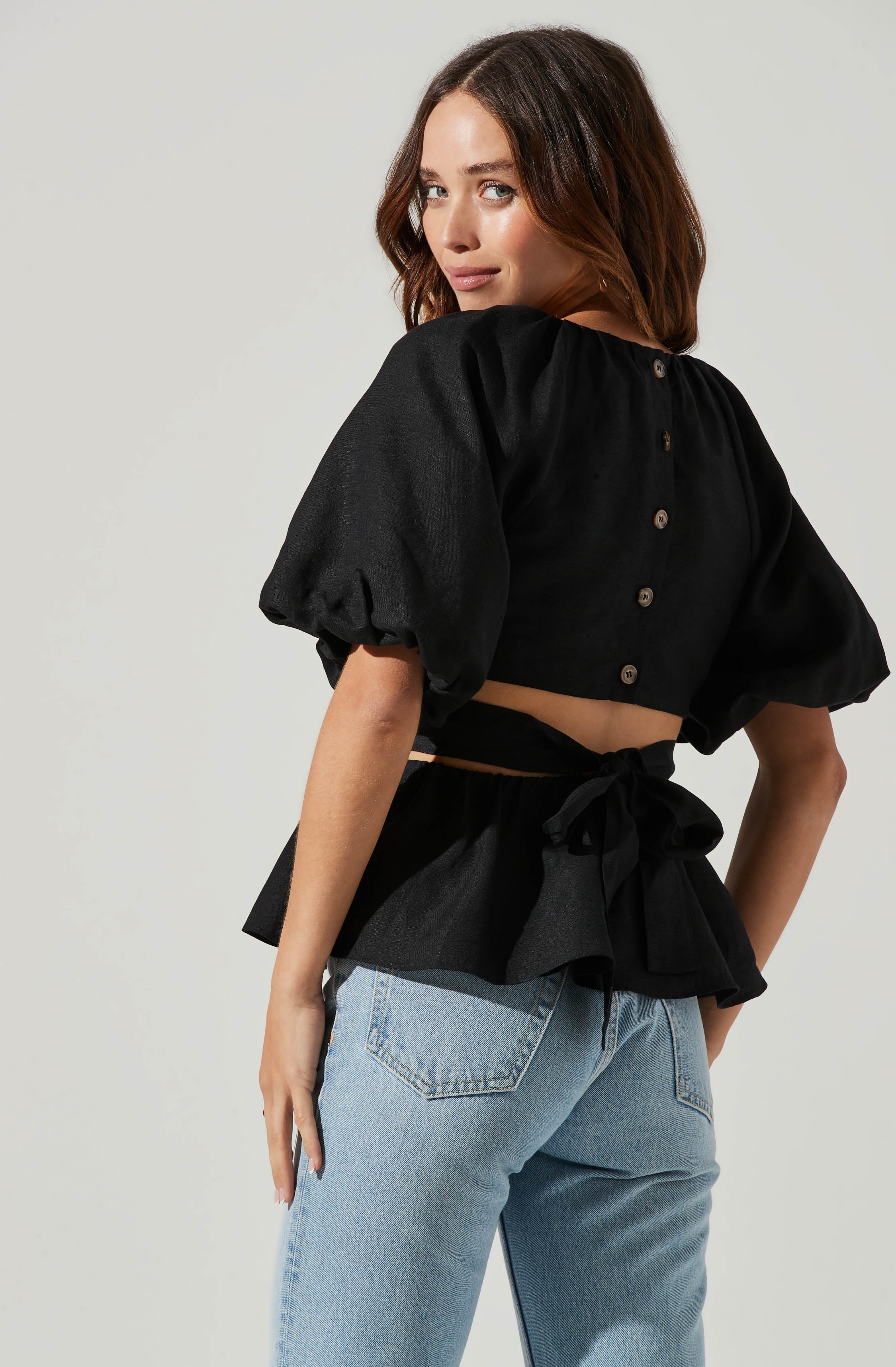 Vendetti Cutout Puff Sleeve Top-Aljck