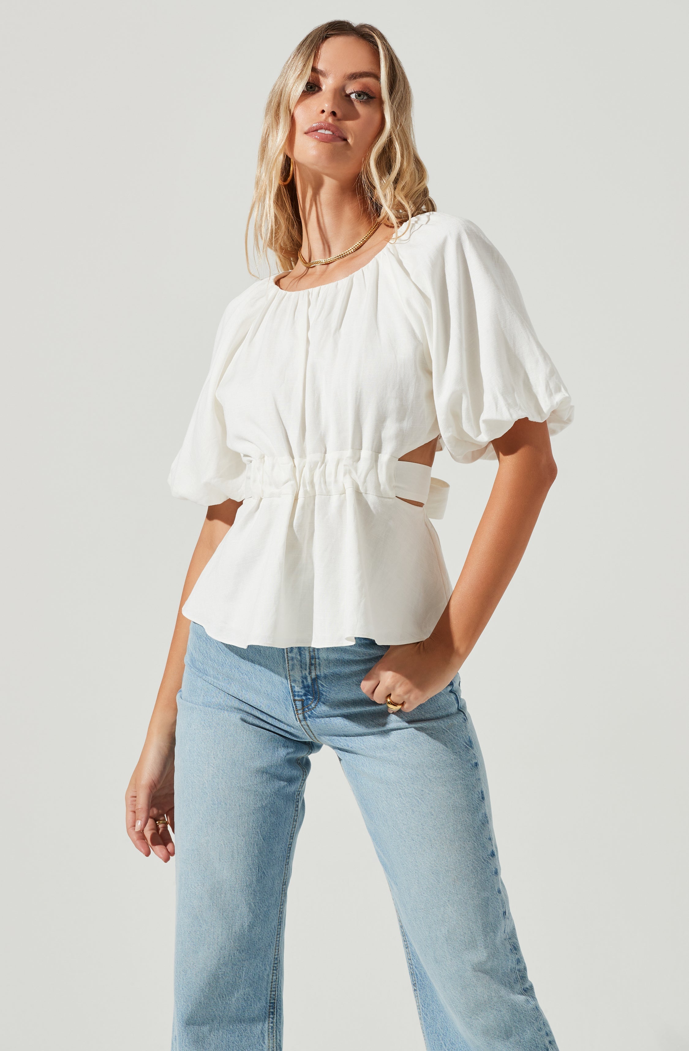 Vendetti Cutout Puff Sleeve Top-Aljck