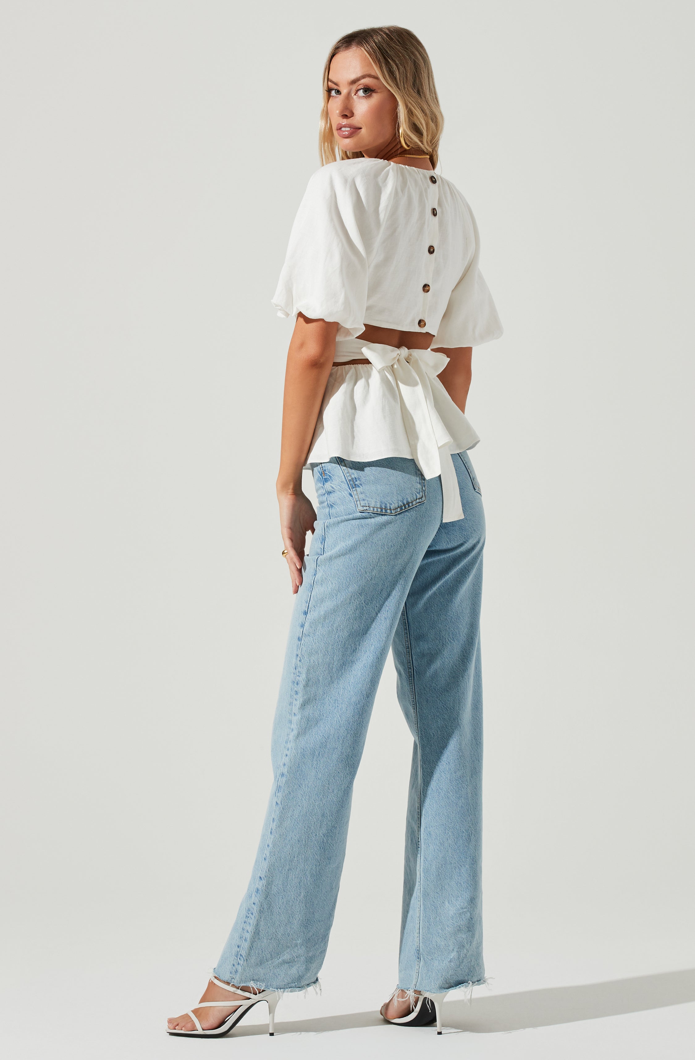 Vendetti Cutout Puff Sleeve Top-Aljck