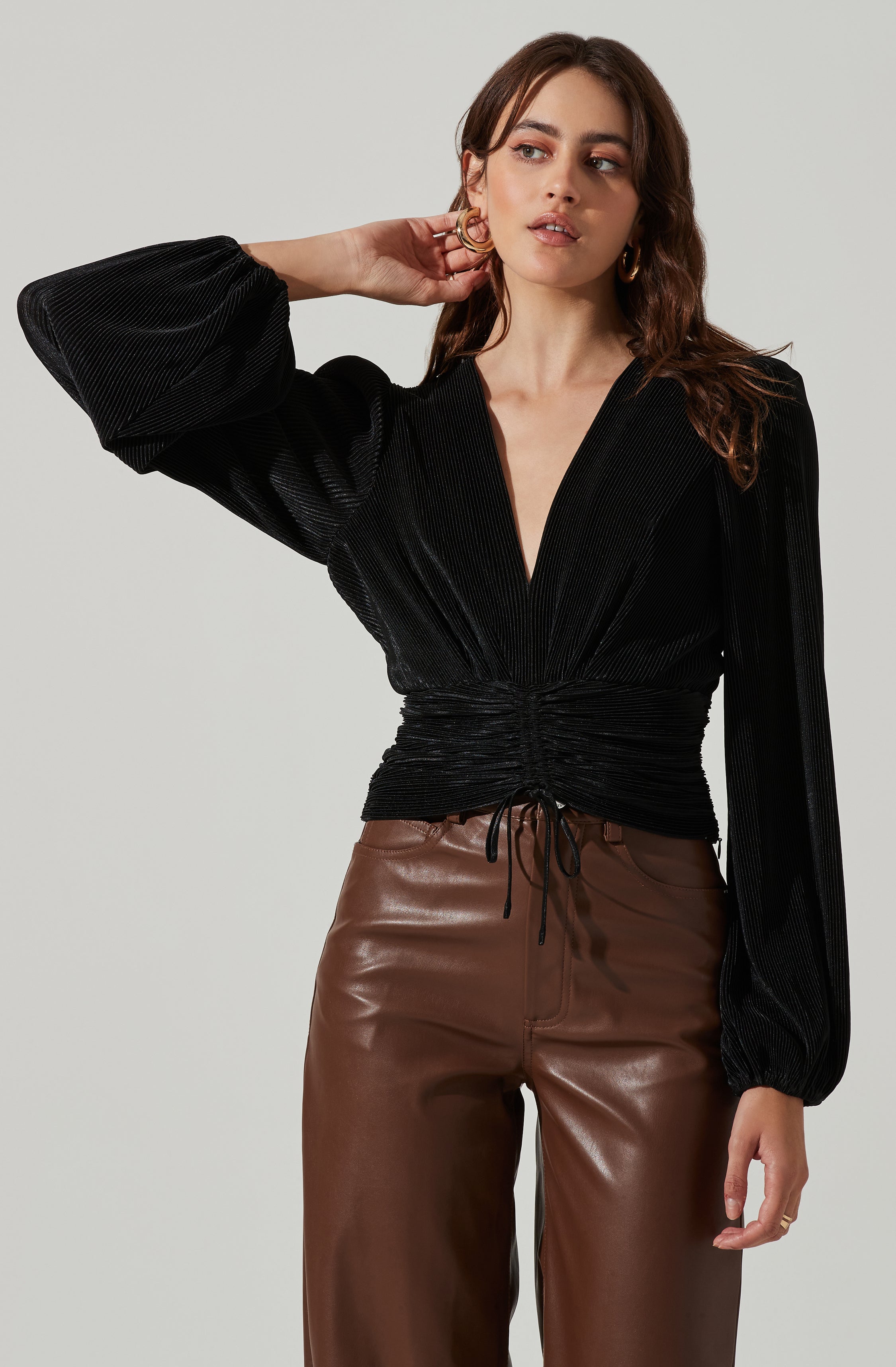 Braydon Pleated Ruched Front Long Sleeve Top-Aljck