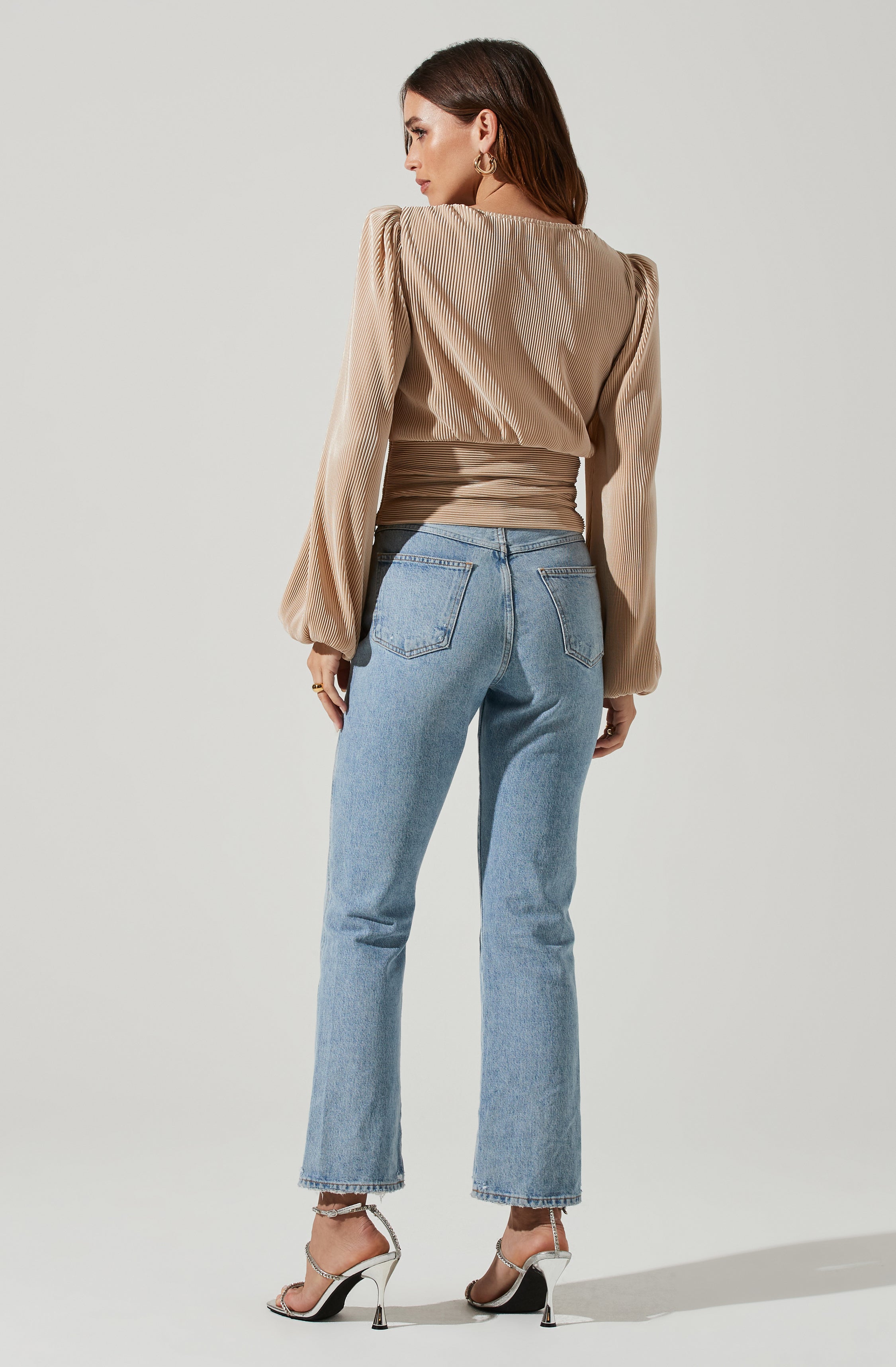 Braydon Pleated Ruched Front Long Sleeve Top-Aljck