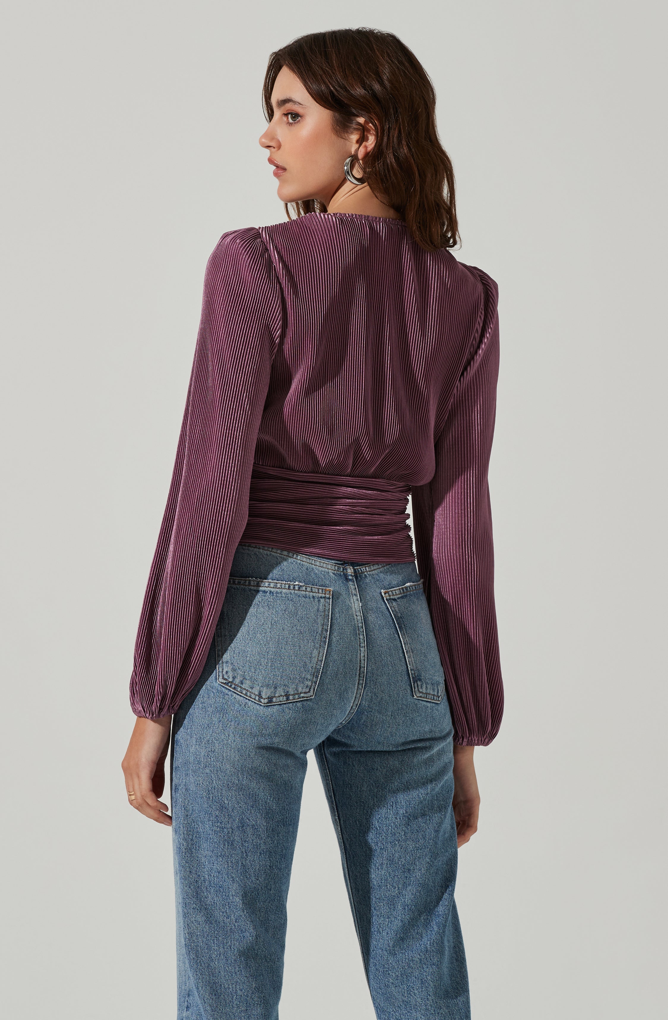 Braydon Pleated Ruched Front Long Sleeve Top-Aljck