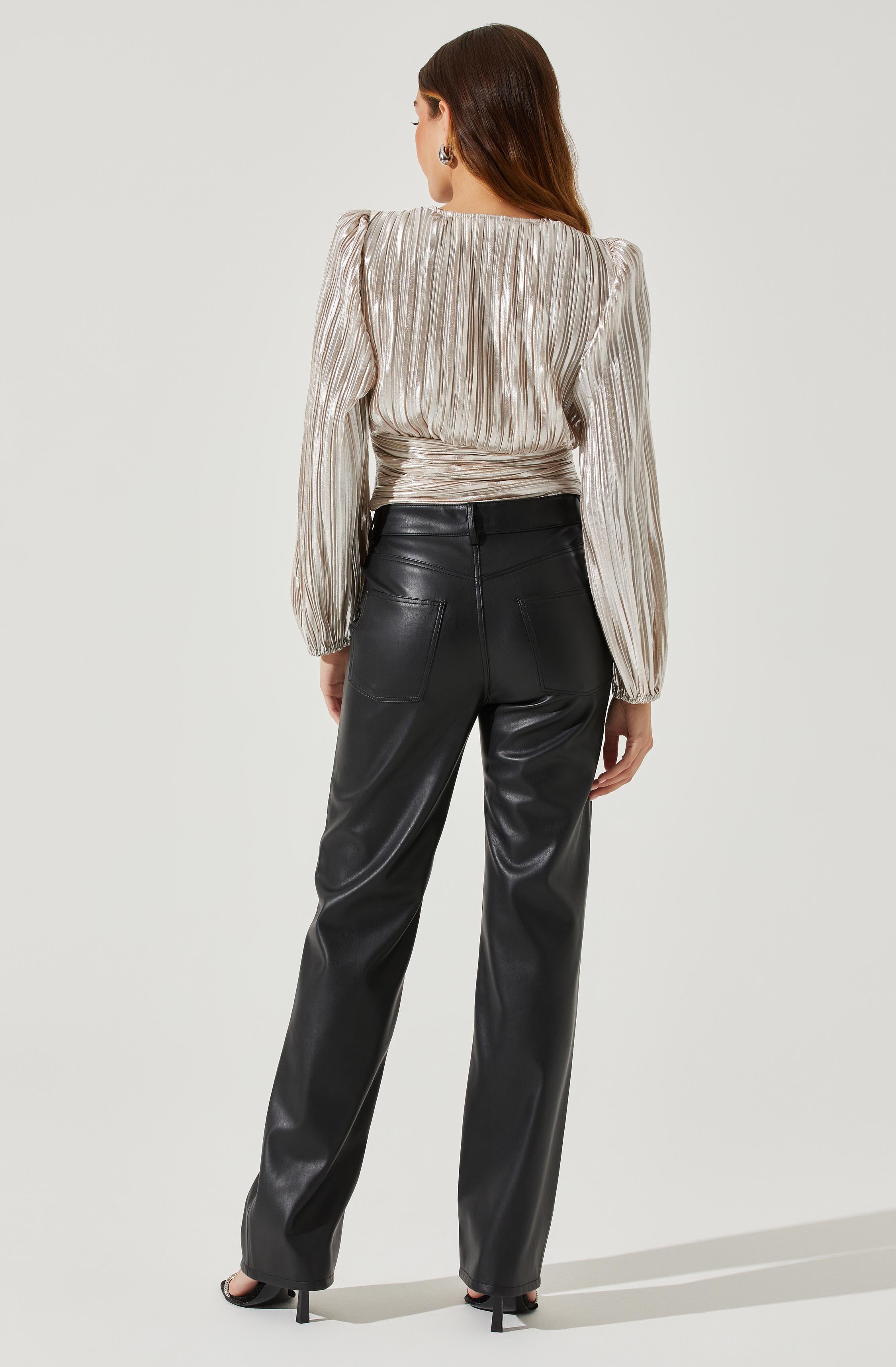 Braydon Pleated Ruched Top-Aljck