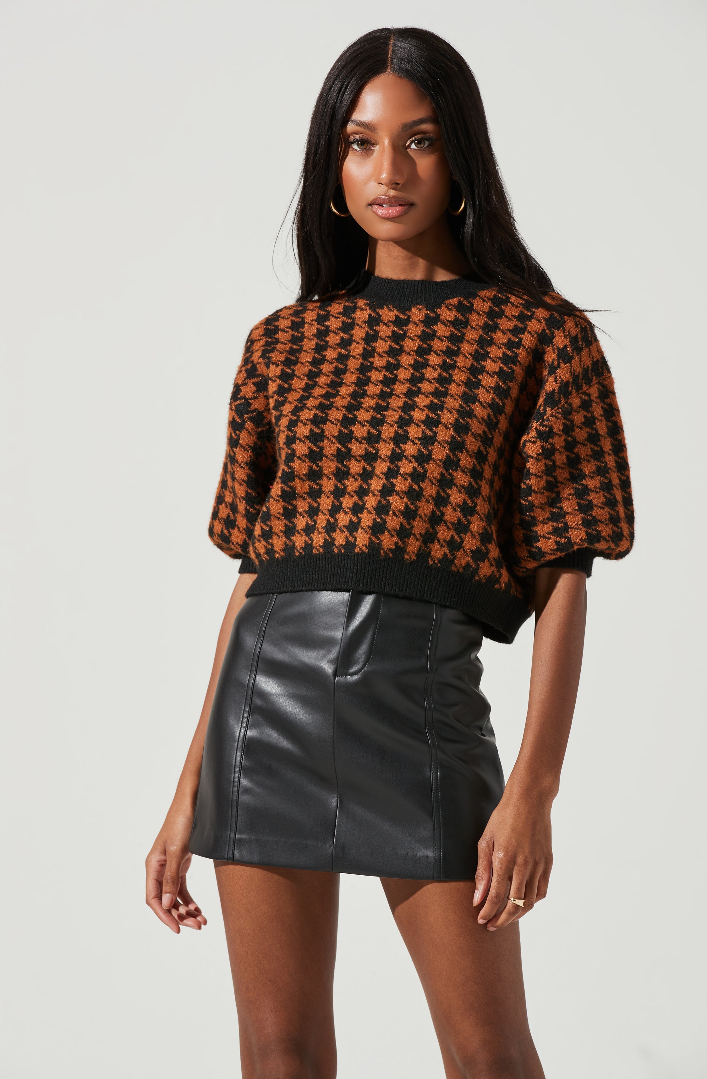 Colette Houndstooth Short Sleeve Sweater-Aljck