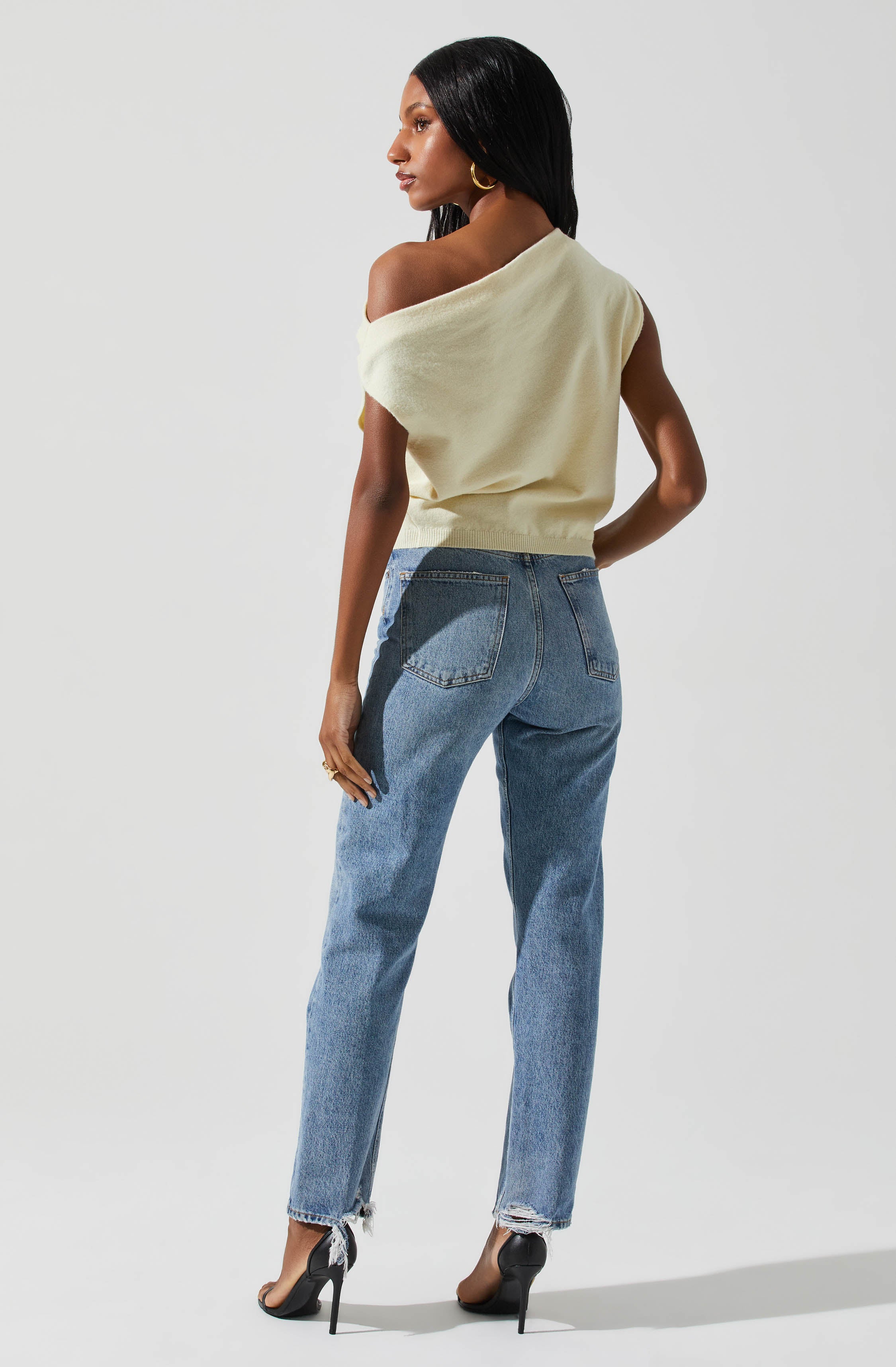 Devin Sleeveless One Shoulder Sweater-Aljck