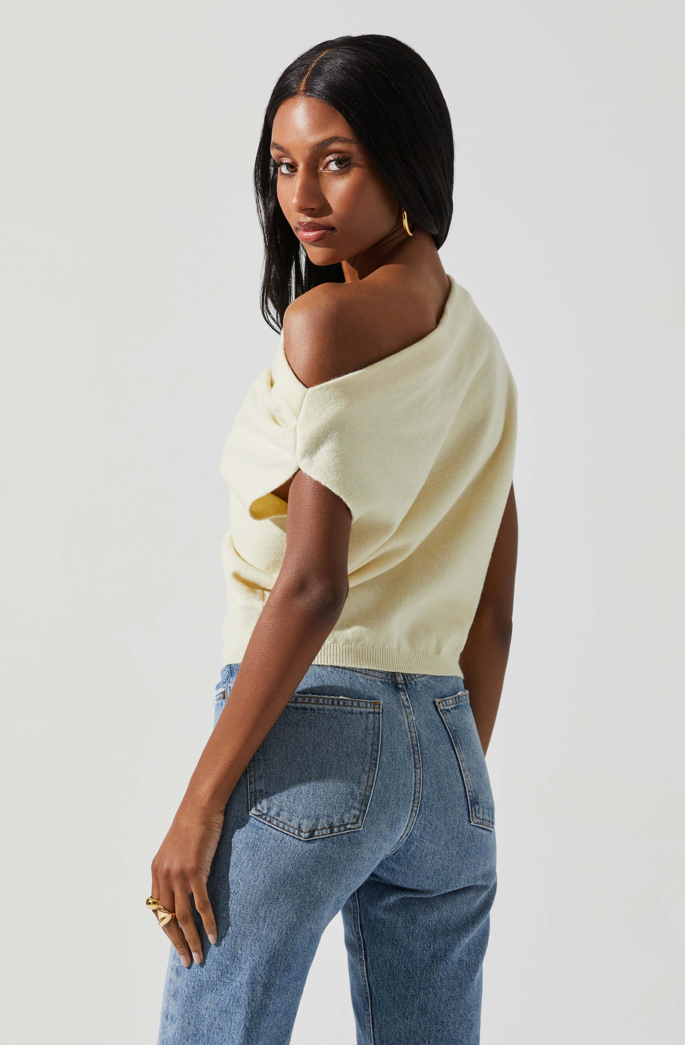 Devin Sleeveless One Shoulder Sweater-Aljck