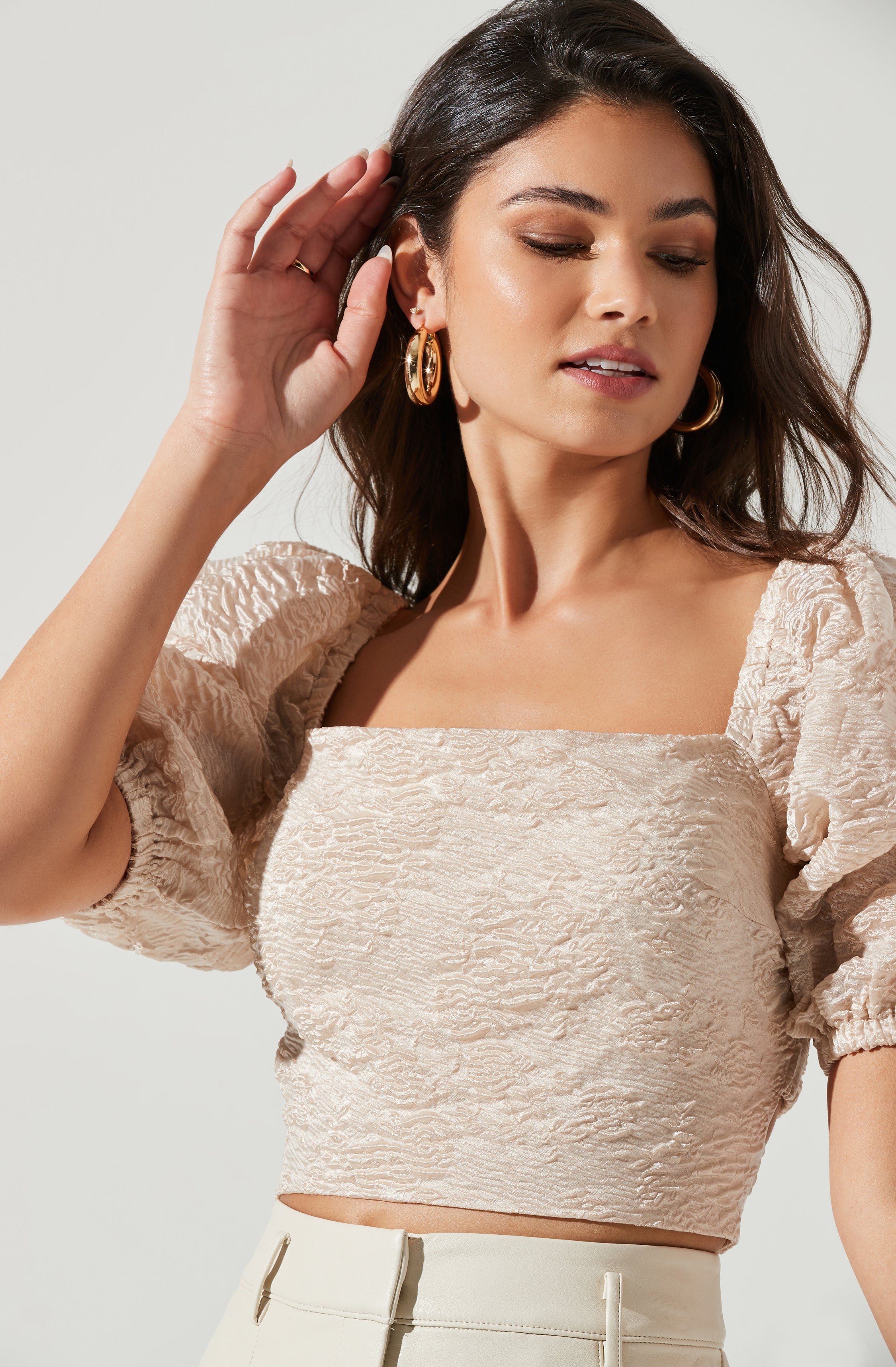 Tassia Jacquard Puff Sleeve Top-Aljck