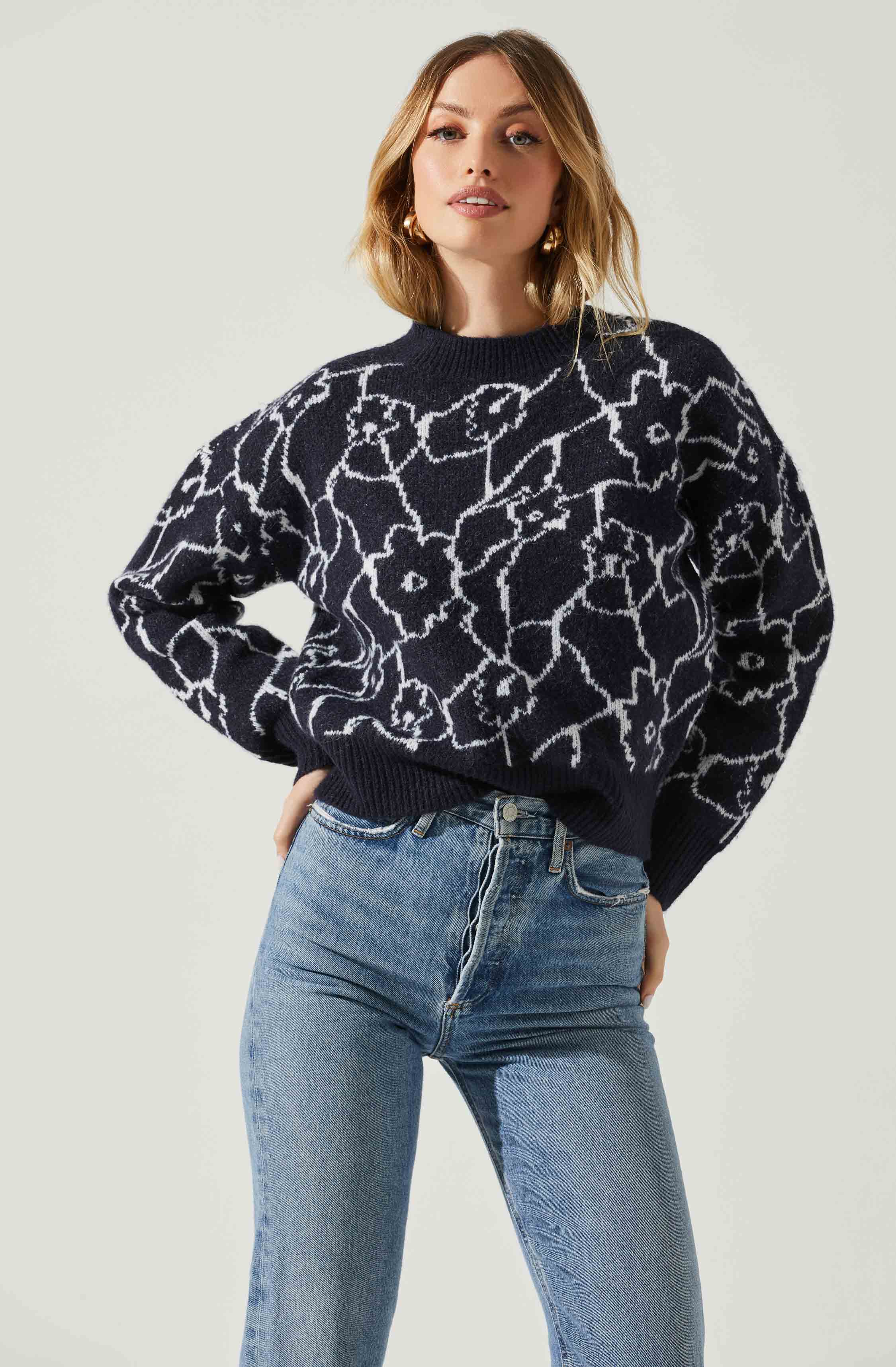 Saira Abstract Floral Sweater-Aljck