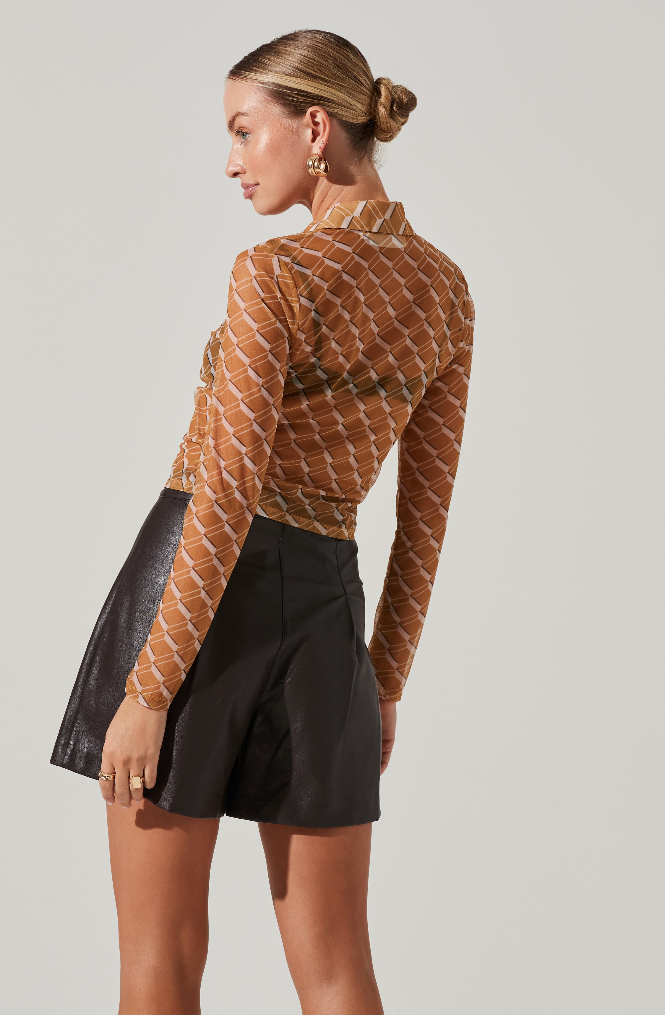 Wilma Faux Leather Shorts-Aljck