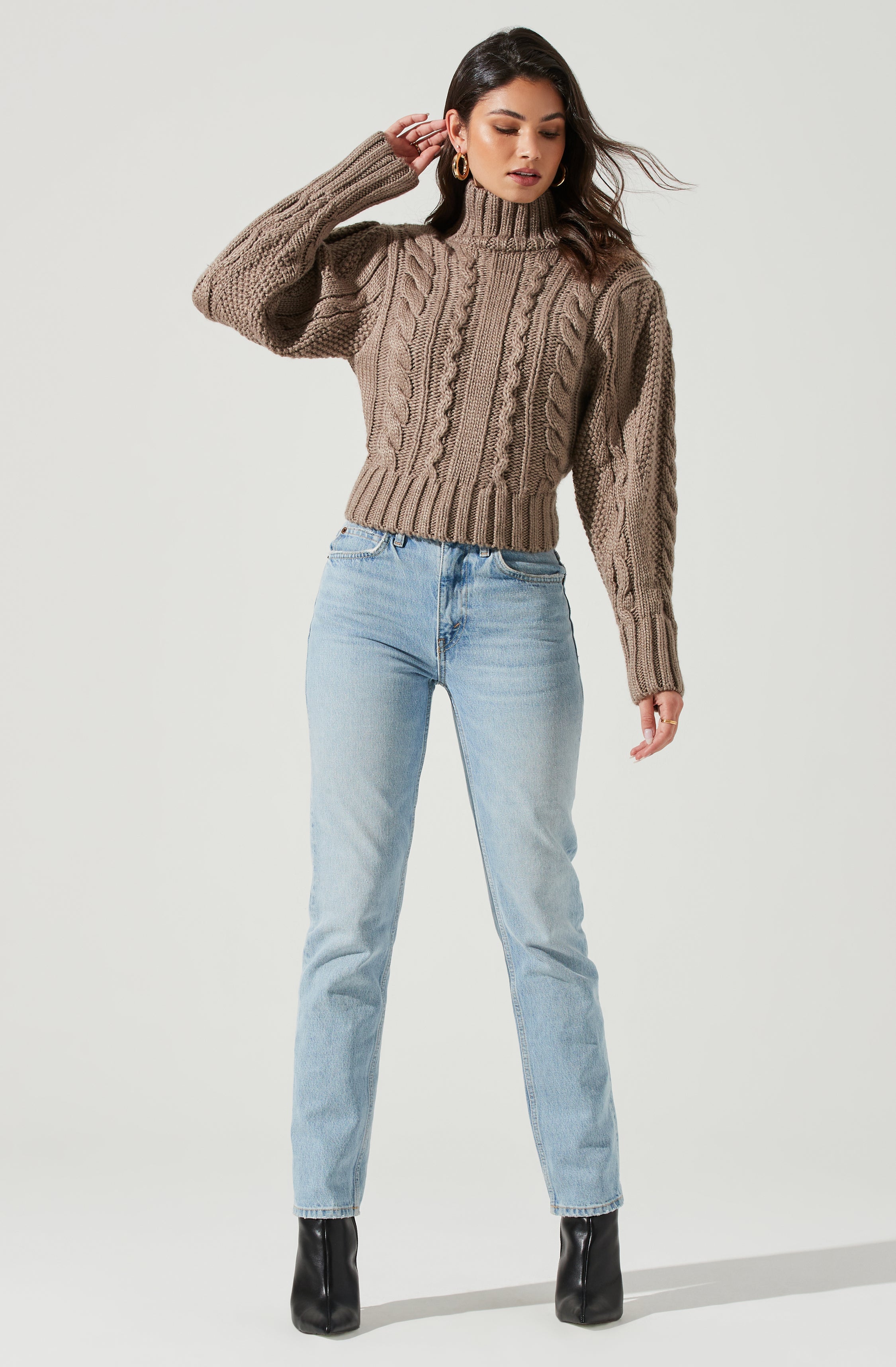 Haisley Cable Knit Turtleneck Sweater-Aljck