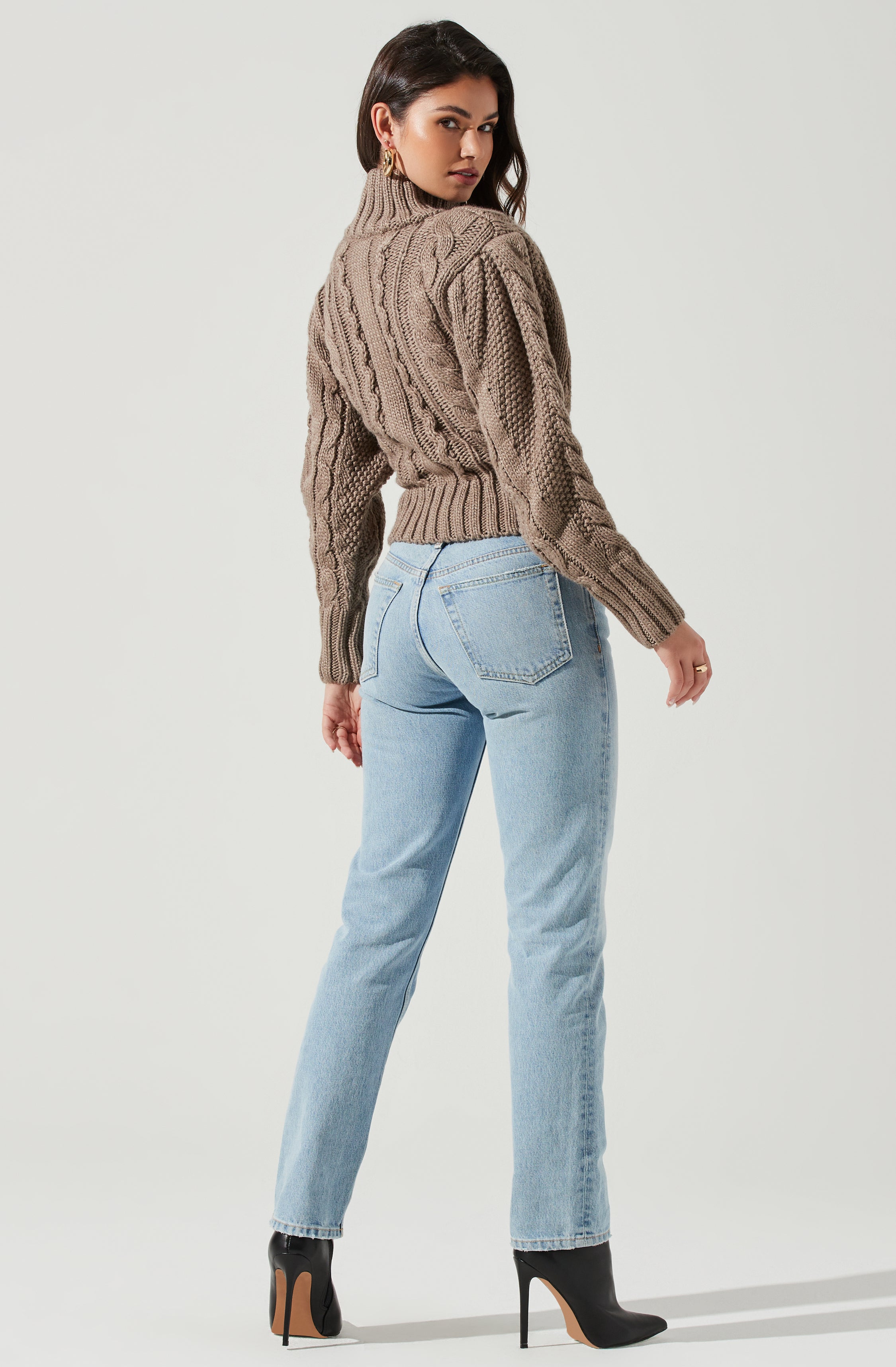 Haisley Cable Knit Turtleneck Sweater-Aljck