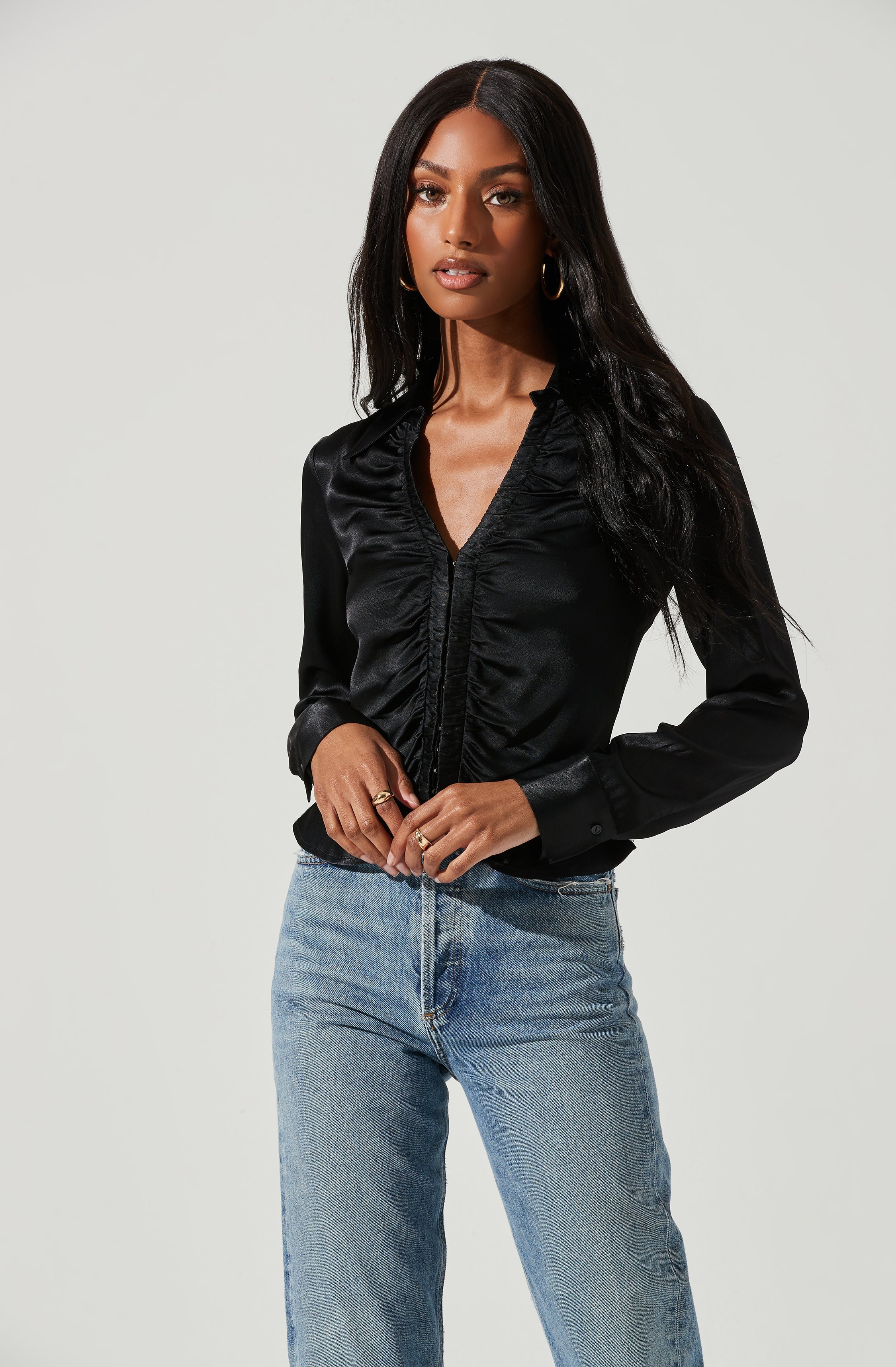 Shannon Satin Ruched Long Sleeve Top-Aljck