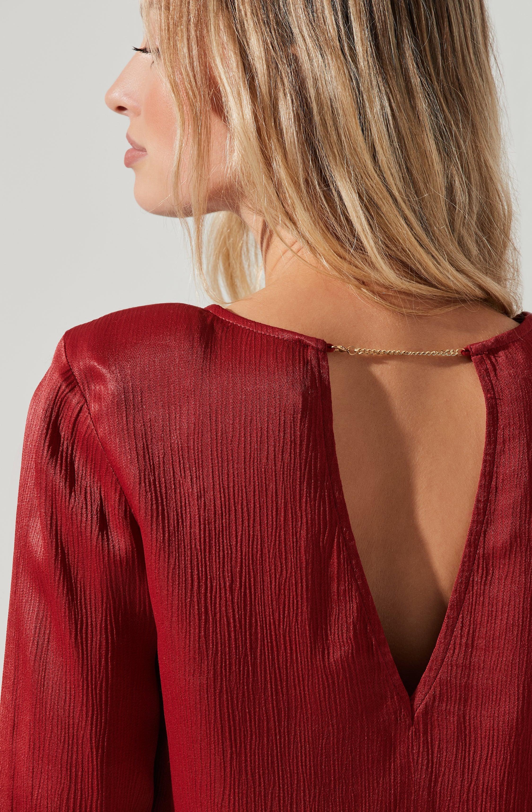 Petra Satin Chain Link Top-Aljck