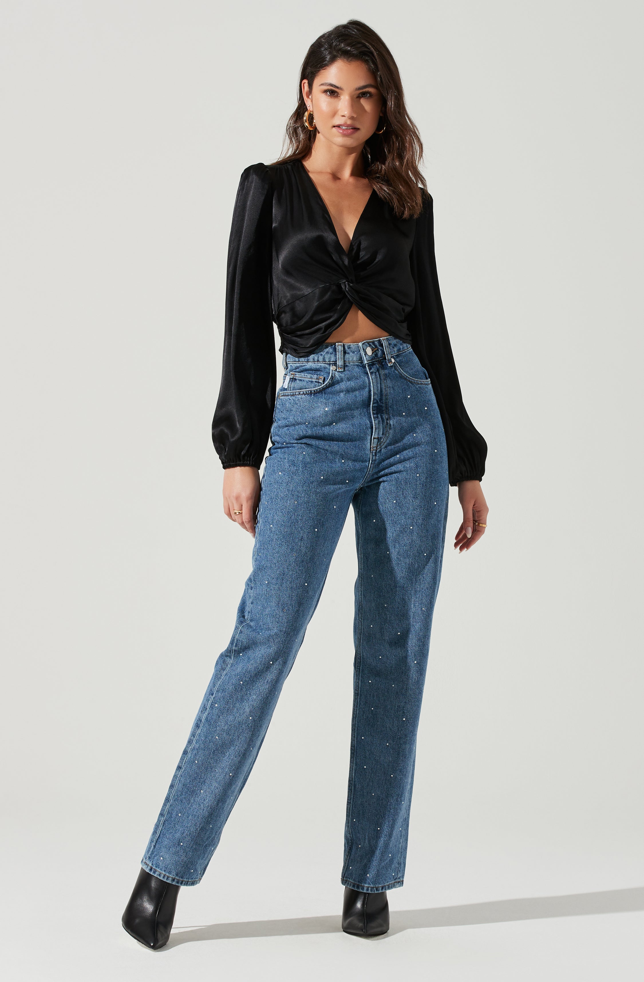 Nix Twist Front Long Sleeve Top-Aljck