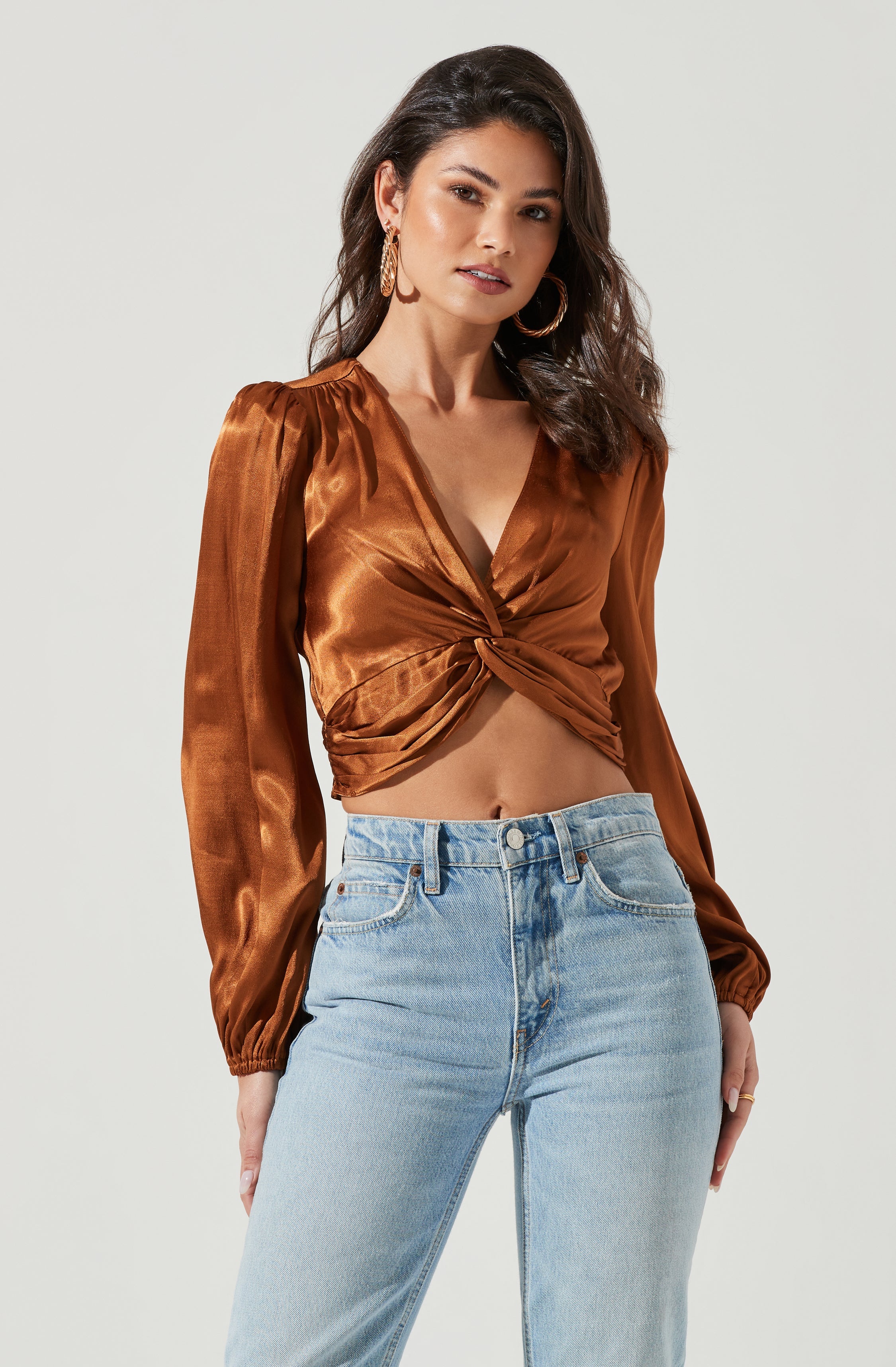 Nix Twist Front Long Sleeve Top-Aljck