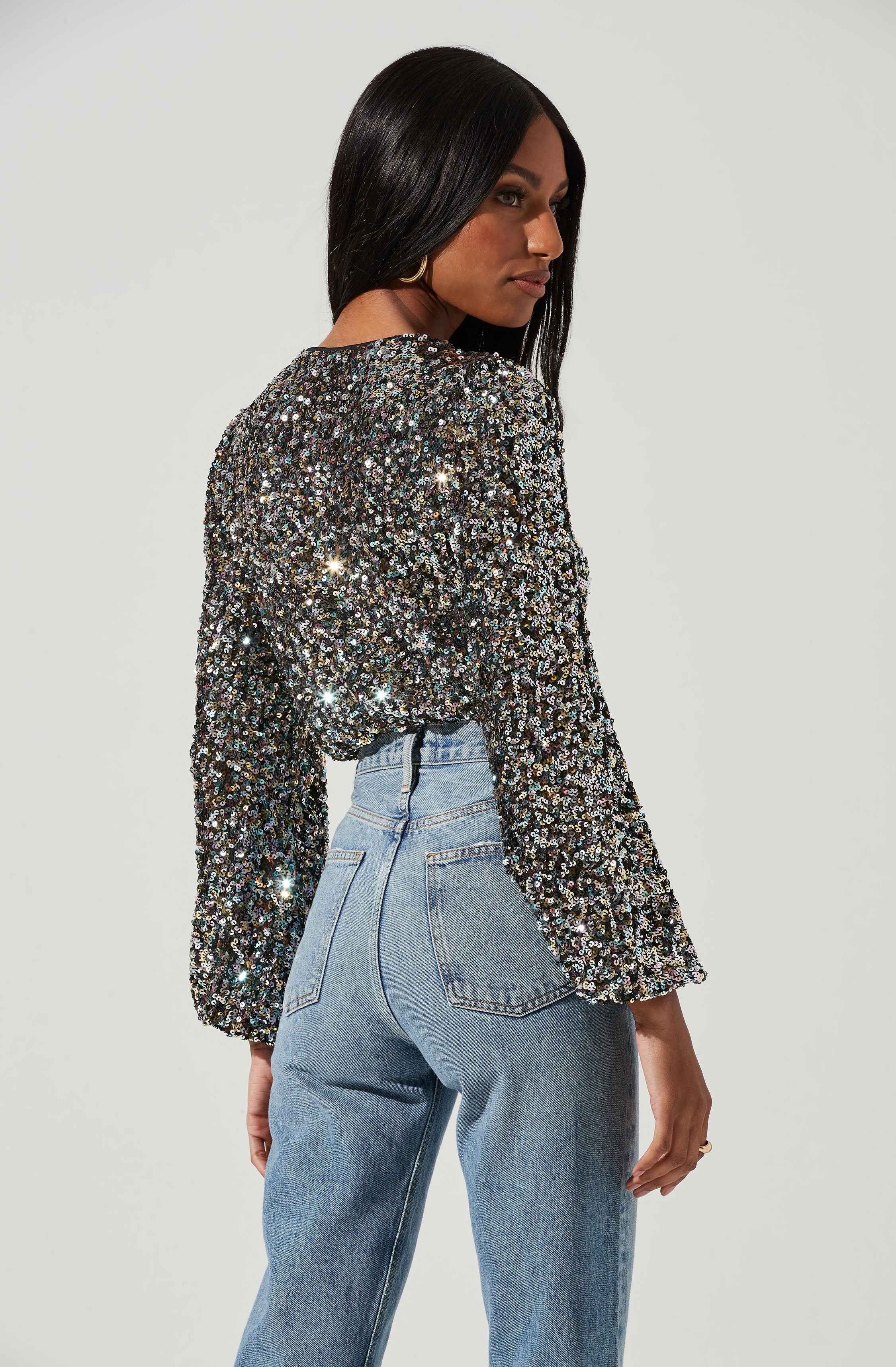 Nix Sequin Wrap Front Top-Aljck