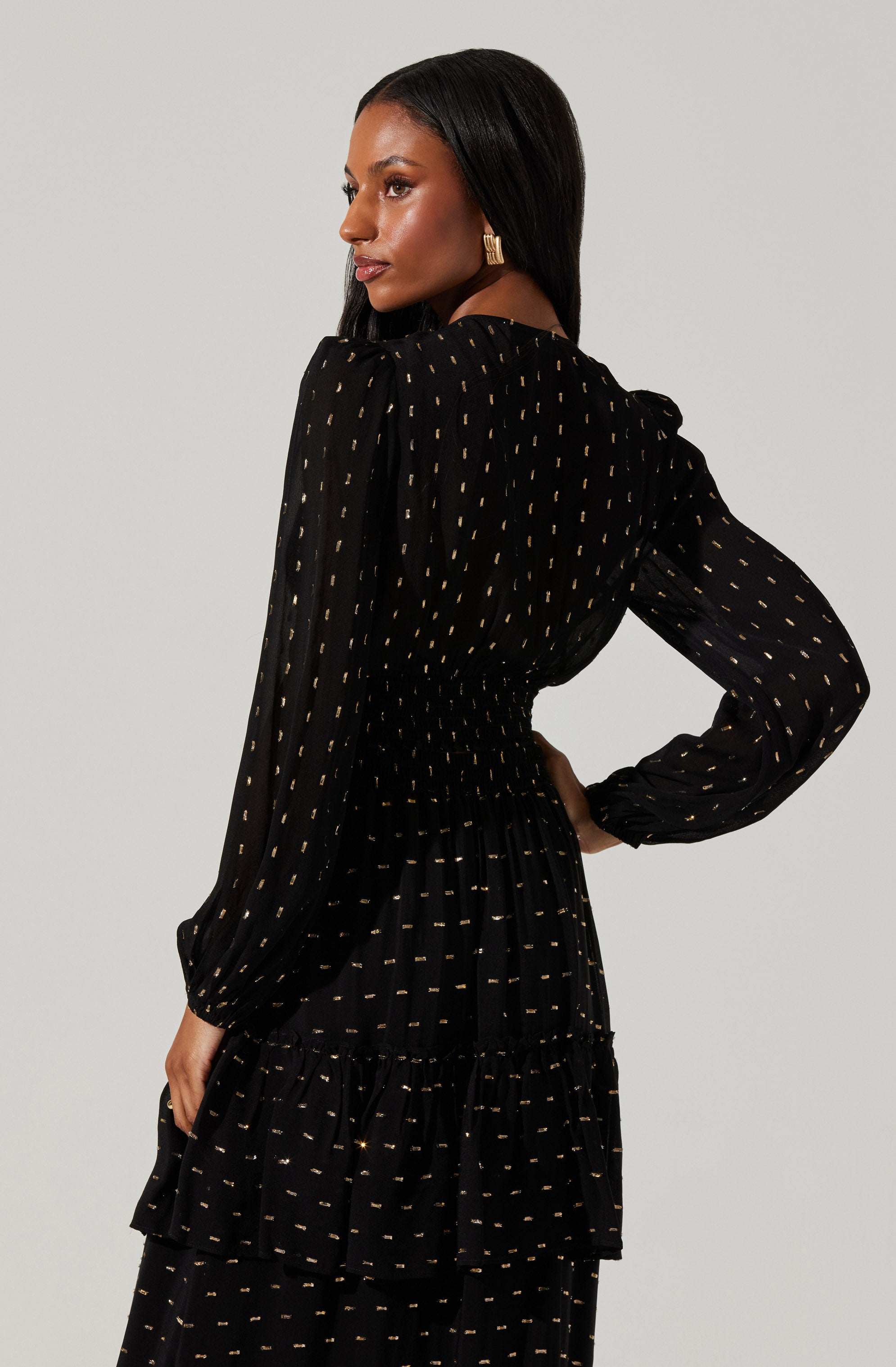 Nix Twist Front Crop Top-Aljck