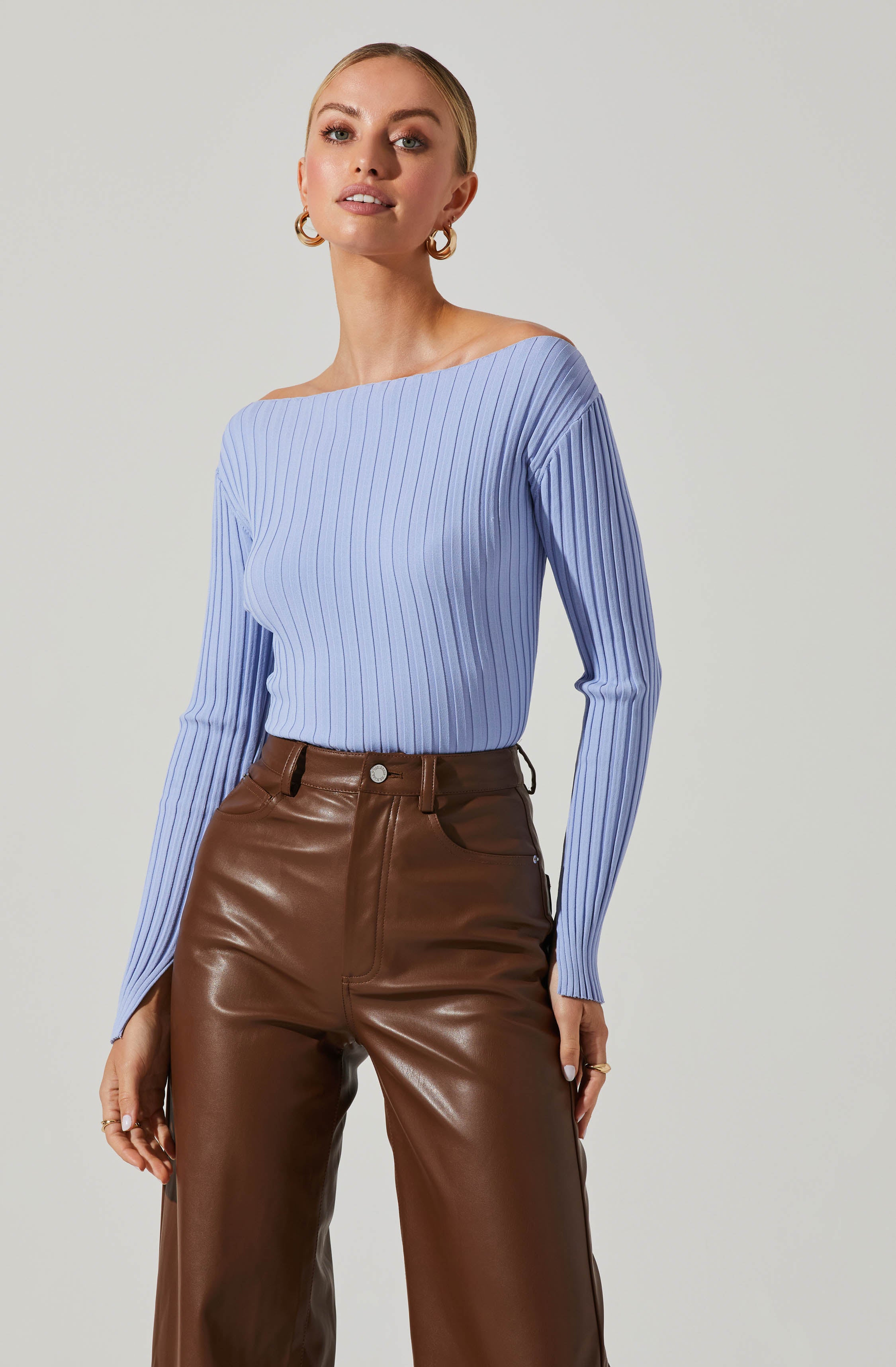 Alessandra Ribbed Off Shoulder Sweater-Aljck