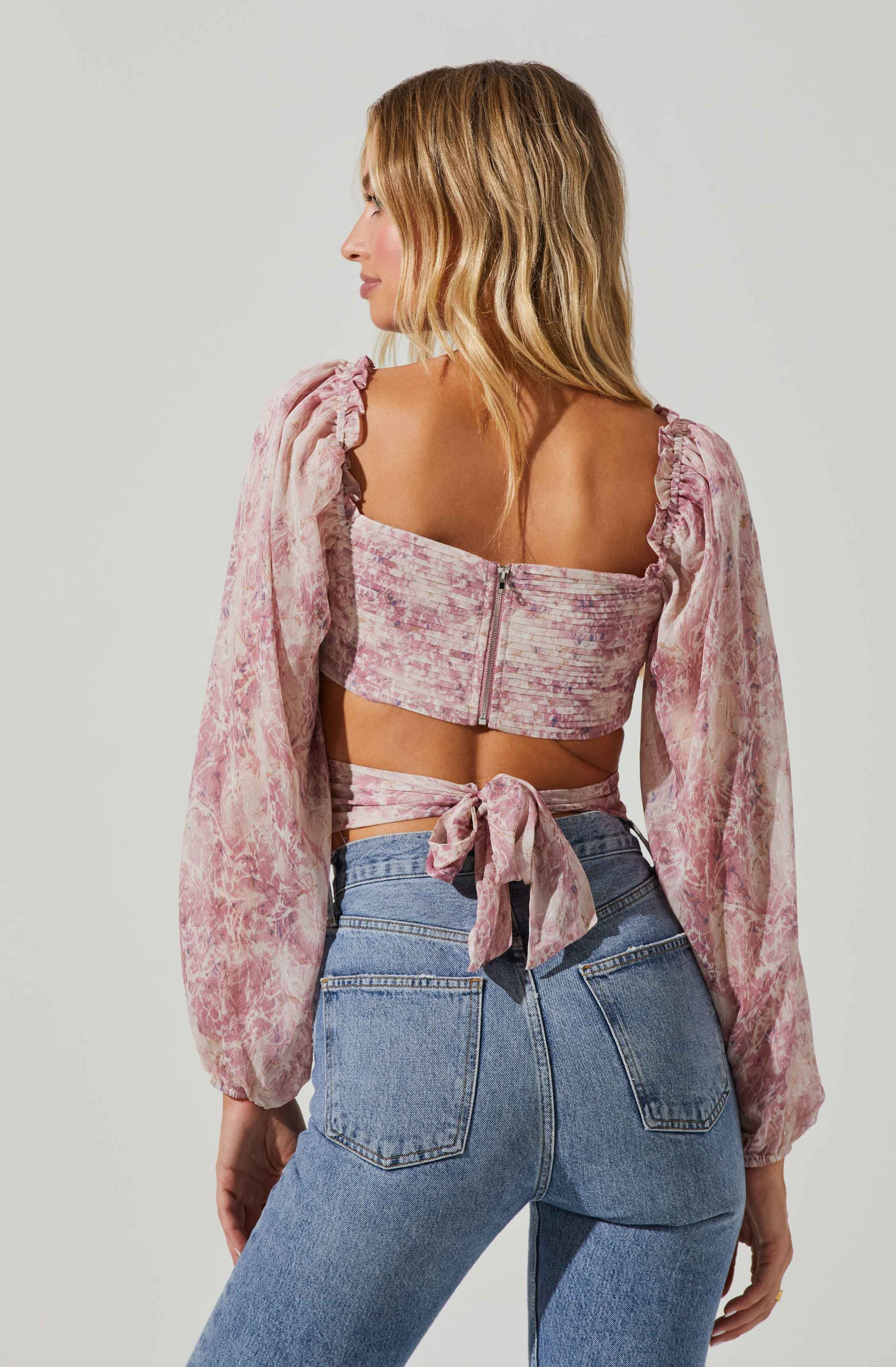 Savita Abstract Print Ruched Cutout Top-Aljck