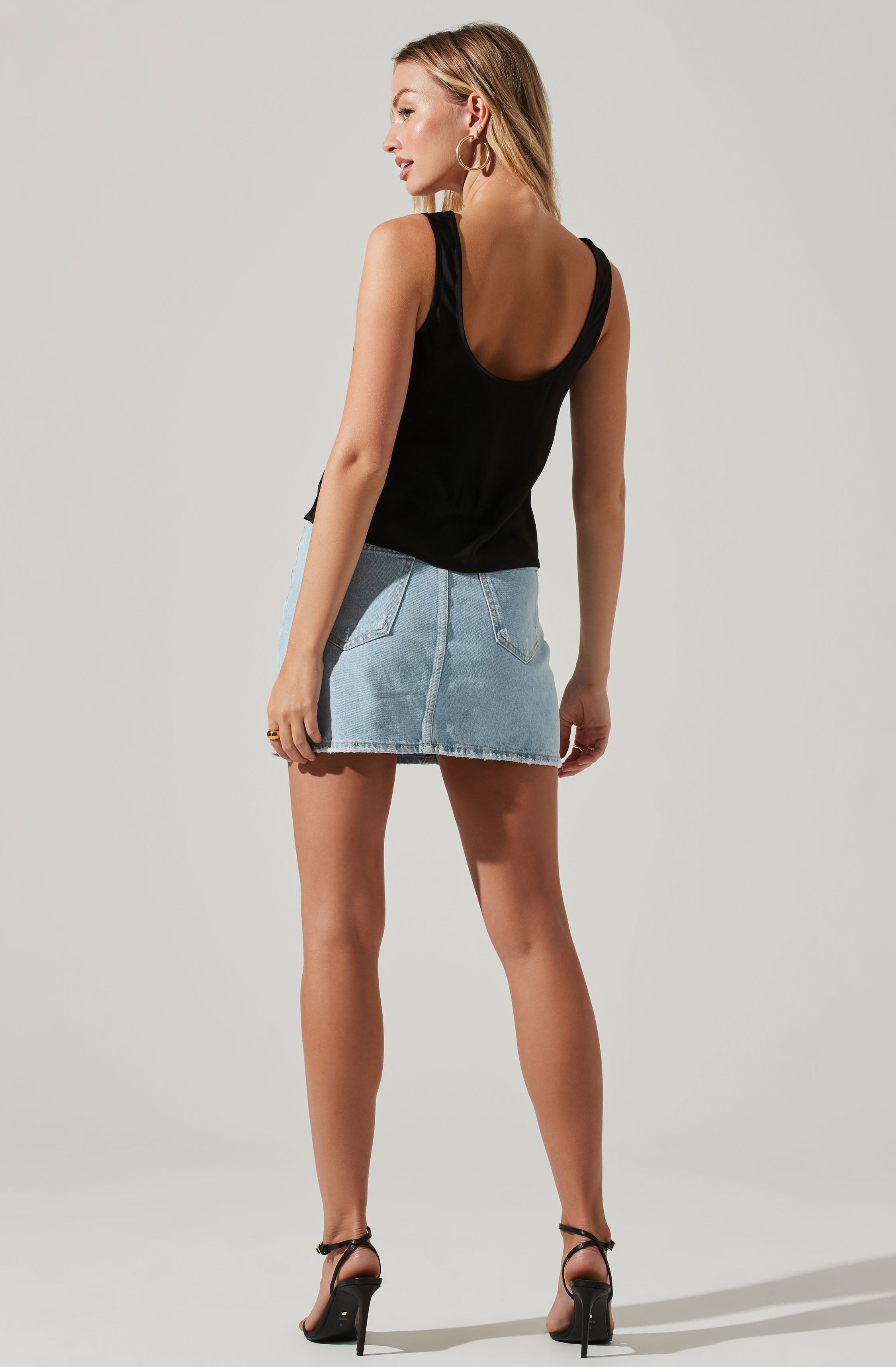 Julie Cinched Front Top-Aljck