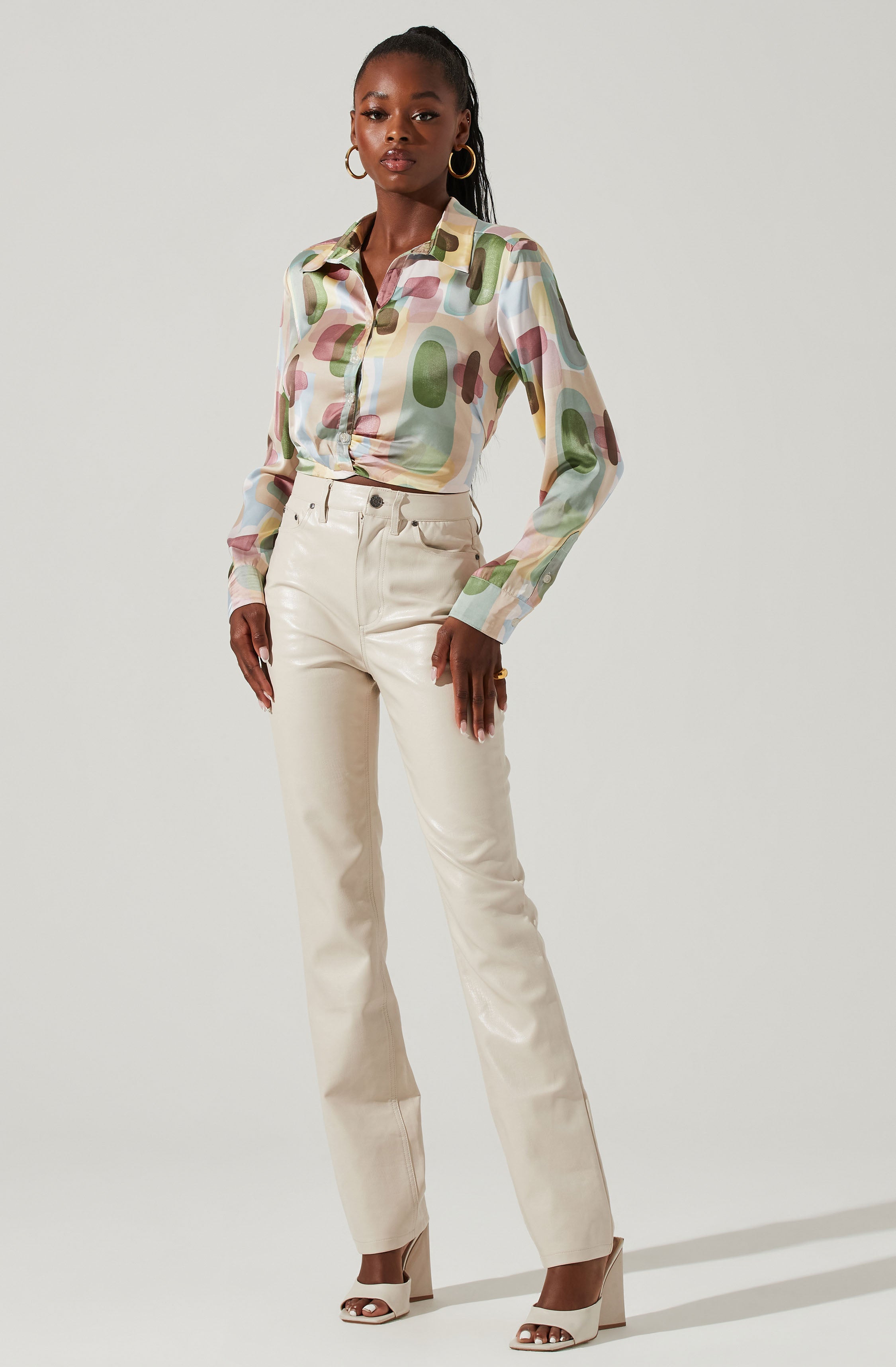 Camden Geo Print Button Down Top-Aljck