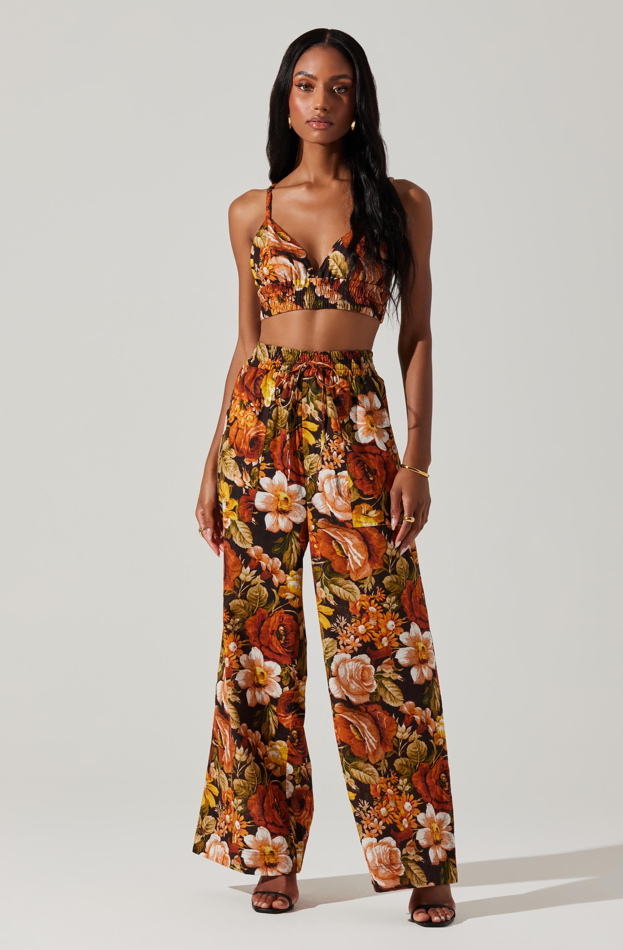 Tevy Floral Crop Top-Aljck