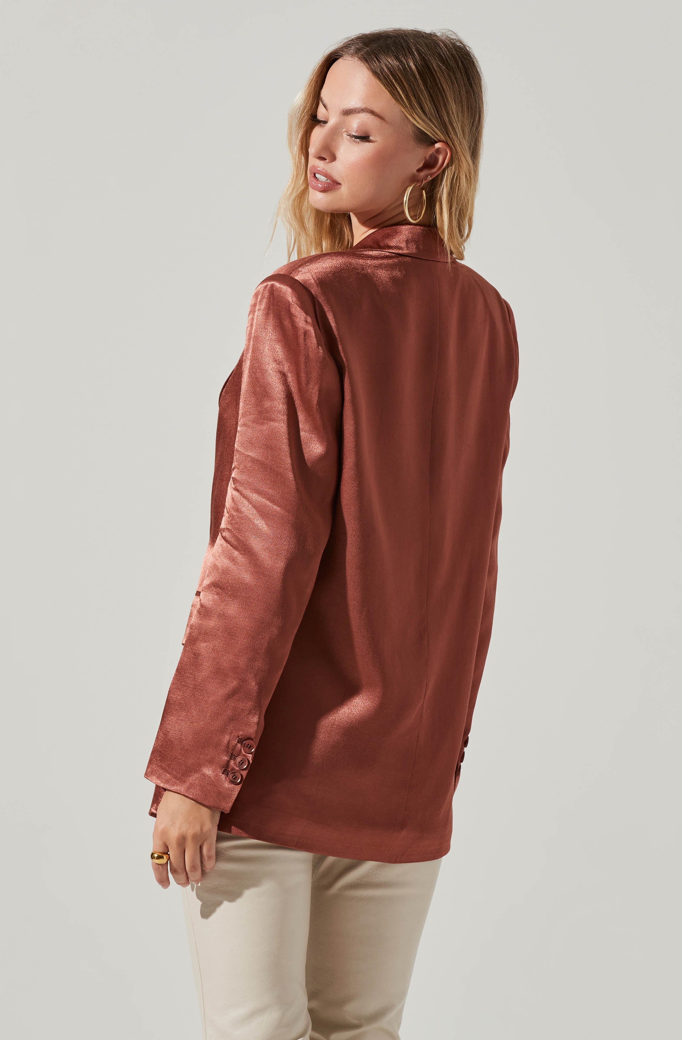 Kimia Satin Oversized Blazer-Aljck