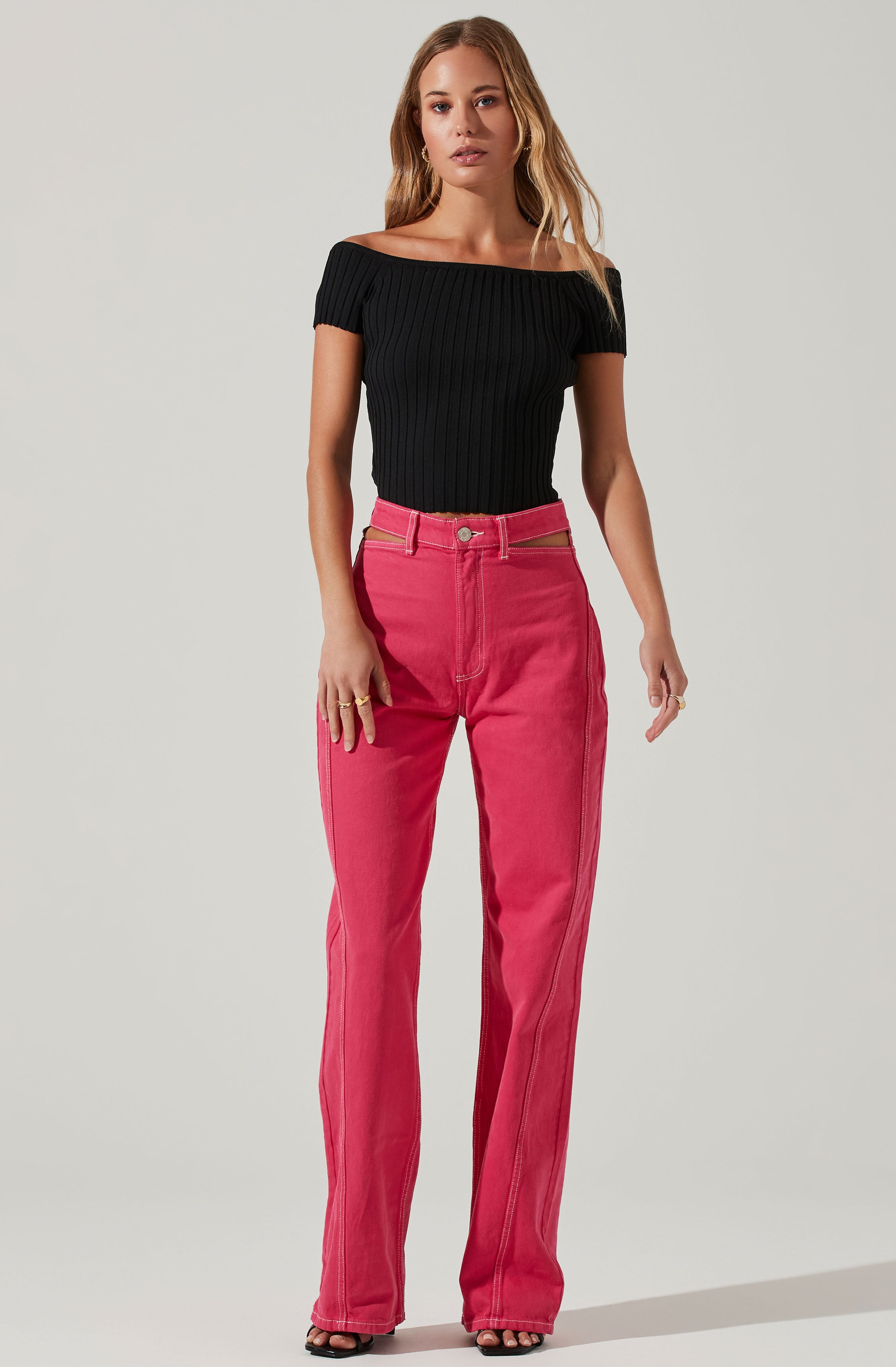 Leslie Off Shoulder Ribbed Knit Sweater-Aljck