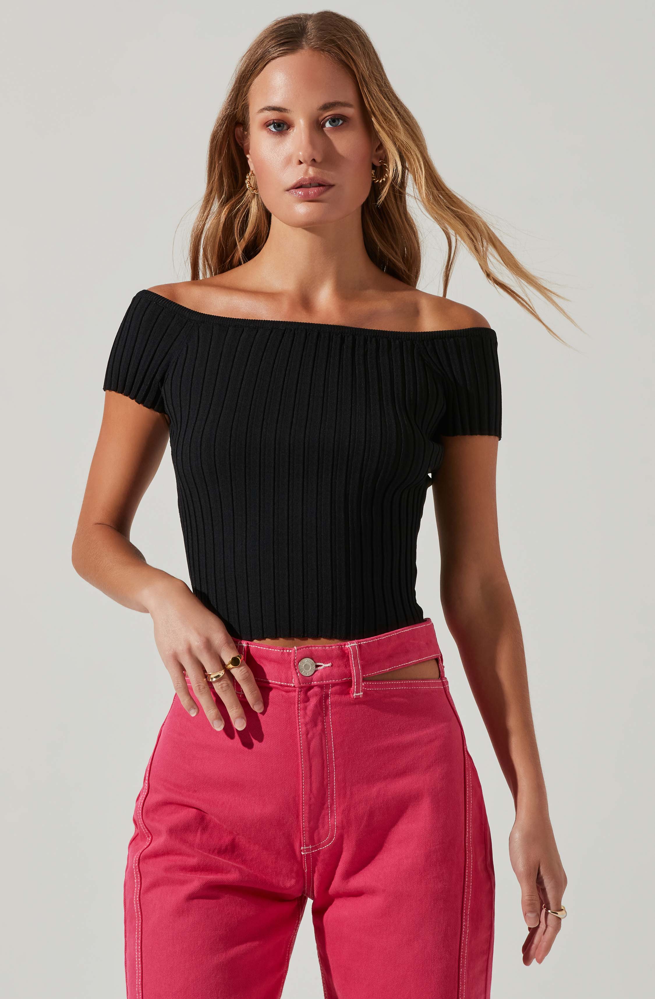 Leslie Off Shoulder Ribbed Knit Sweater-Aljck